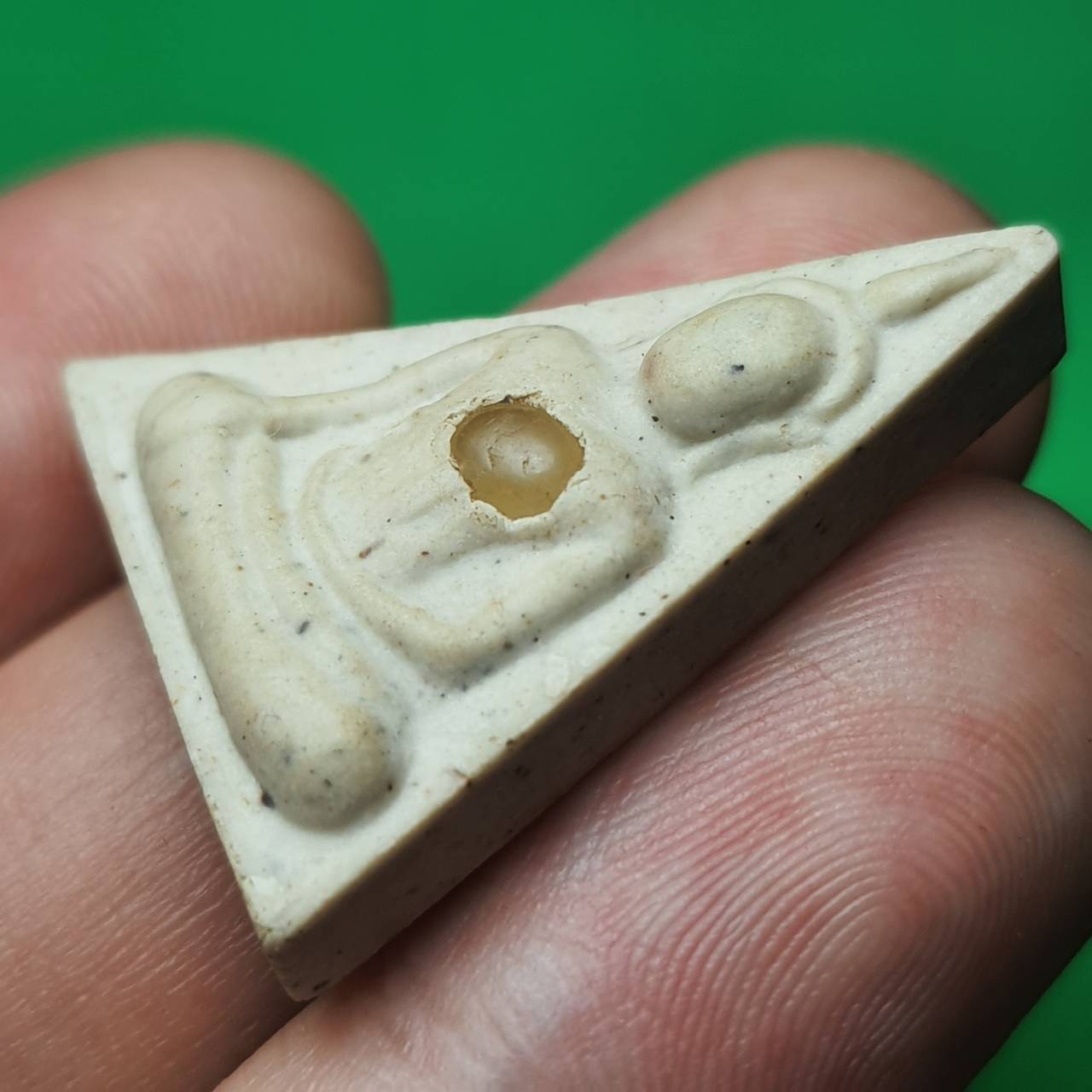 พระเครื่อง พระนางพญา เข่าโค้ง สีขาว รุ่น ยันต์5แถว พระนางพญาจี้ พระแท้ พระนางพญาพิษณุโลก พระนางพญา แท้ พระนางพญา จี้พระนางพญา