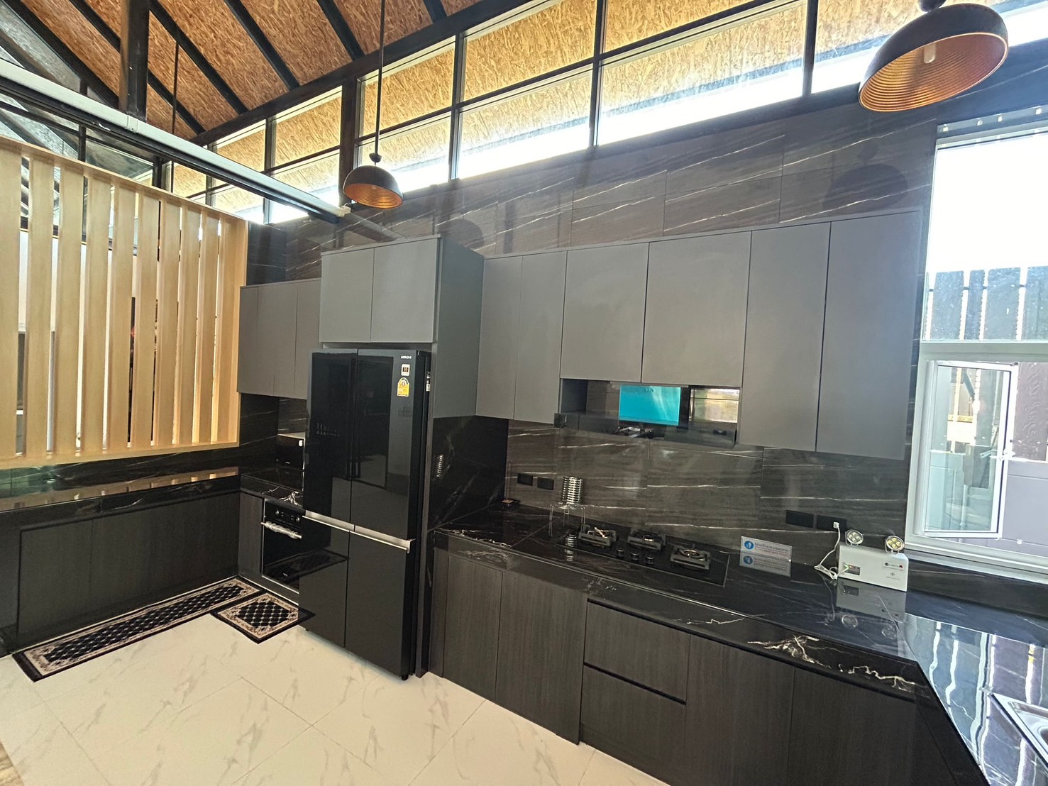 For Rent : Naiharn, Private Pool Villa, 3 bedrooms 3 bathrooms