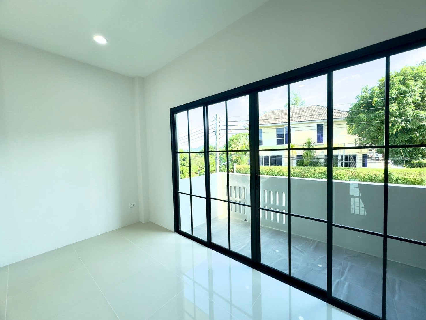 For Sales : Phuket City, 2-story semi-detached house, Muji style, 3 Bedrooms, 2 Bathrooms