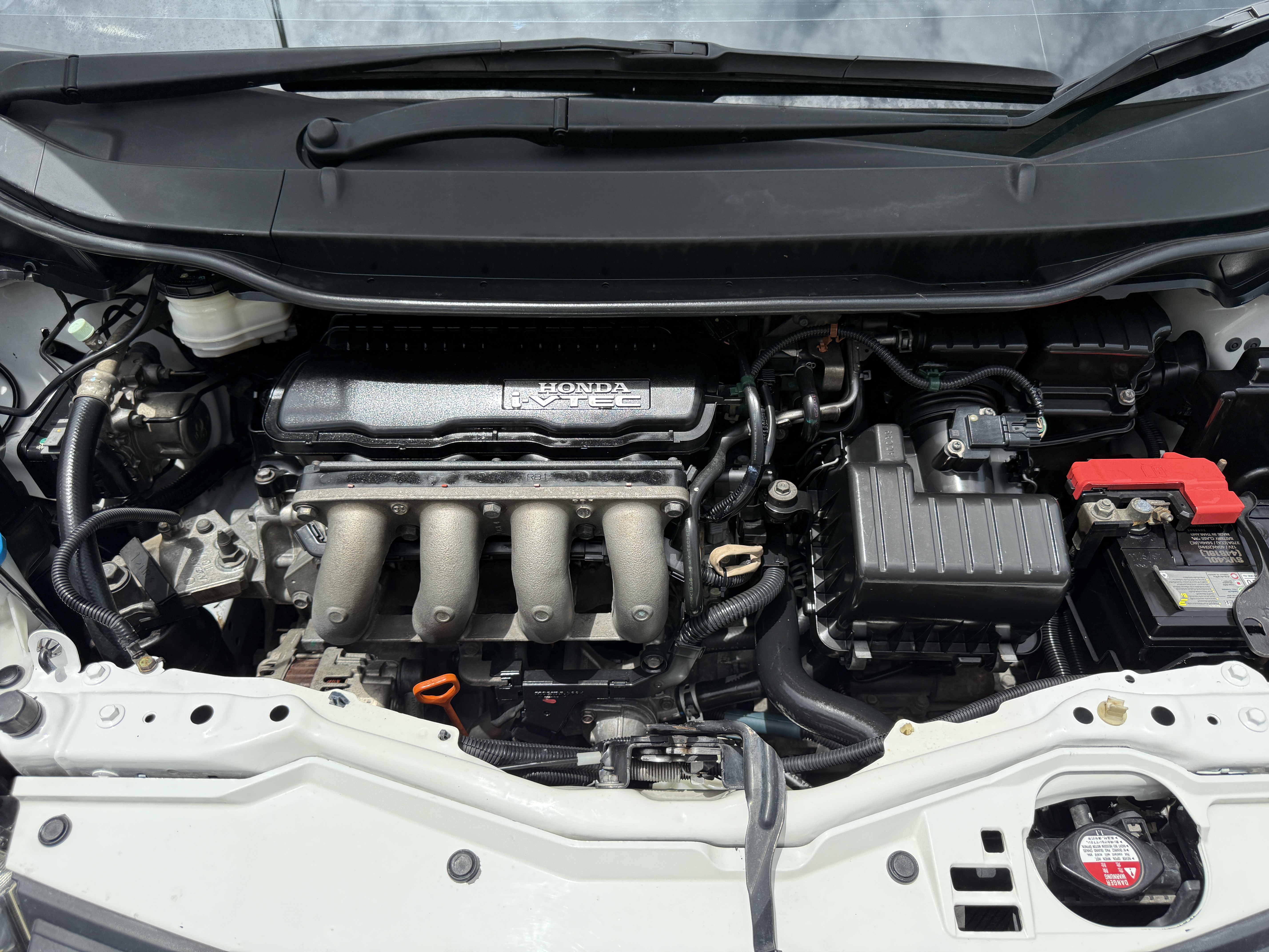 Honda Jazz 1.5 V At 2014 ขาว