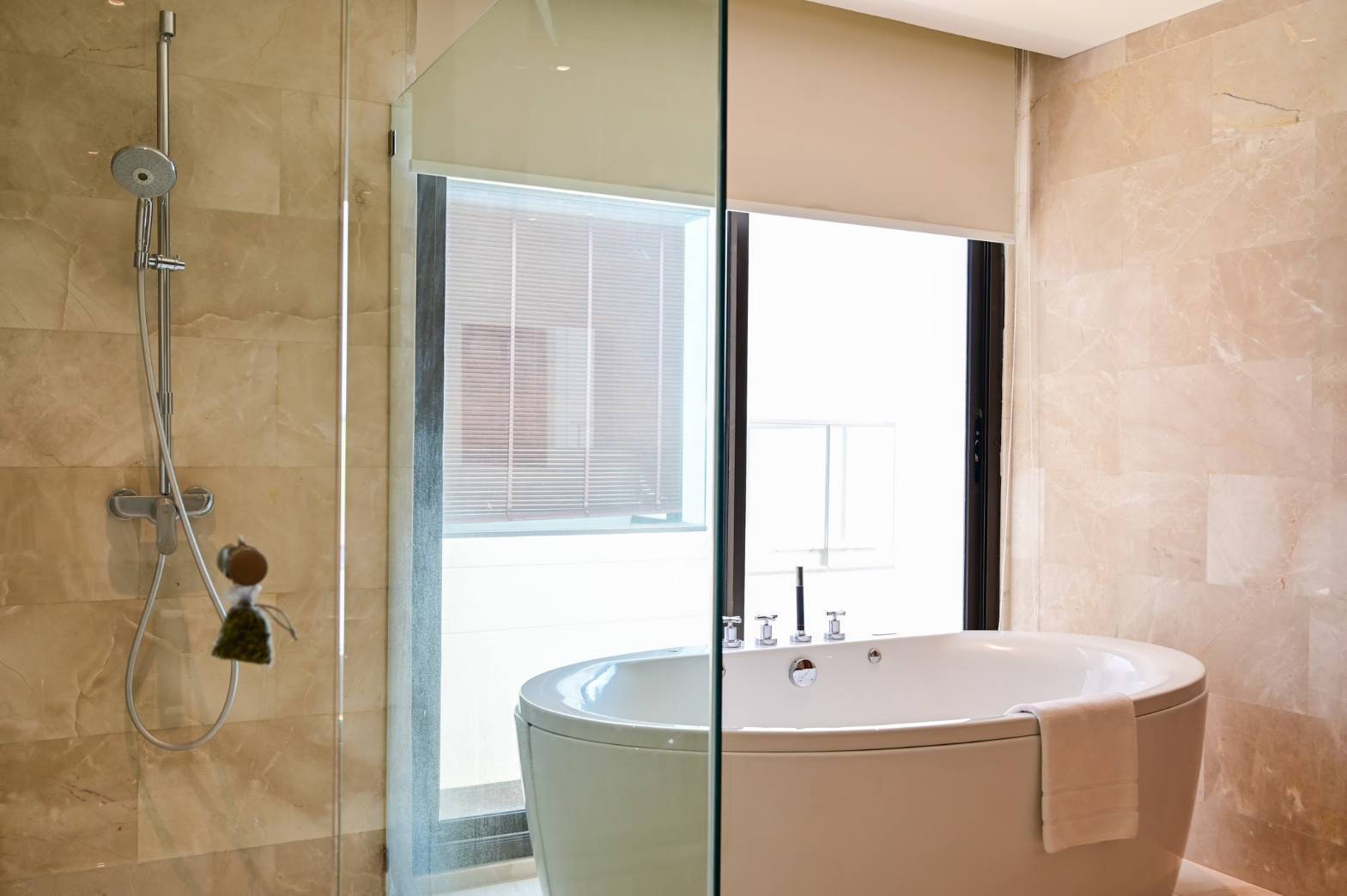 For Rent : Koh Silay Private Pool, Viila, 6 bedrooms 6 bathrooms, Sea View