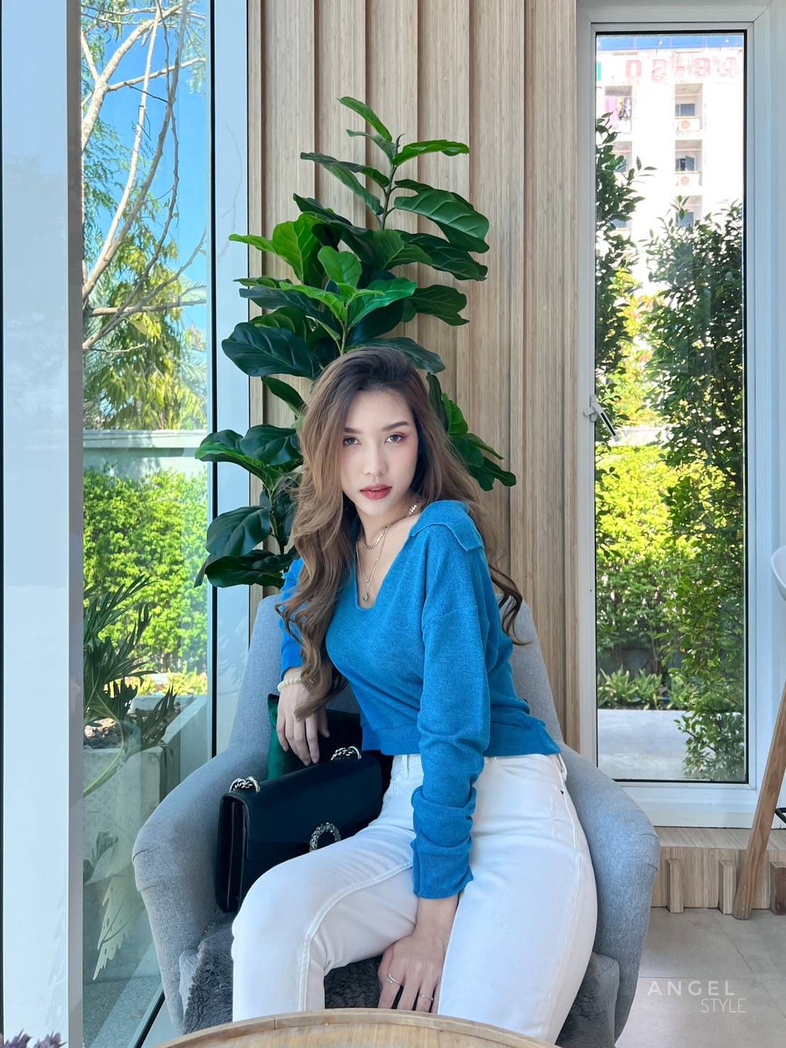 วีปกแขนยาว