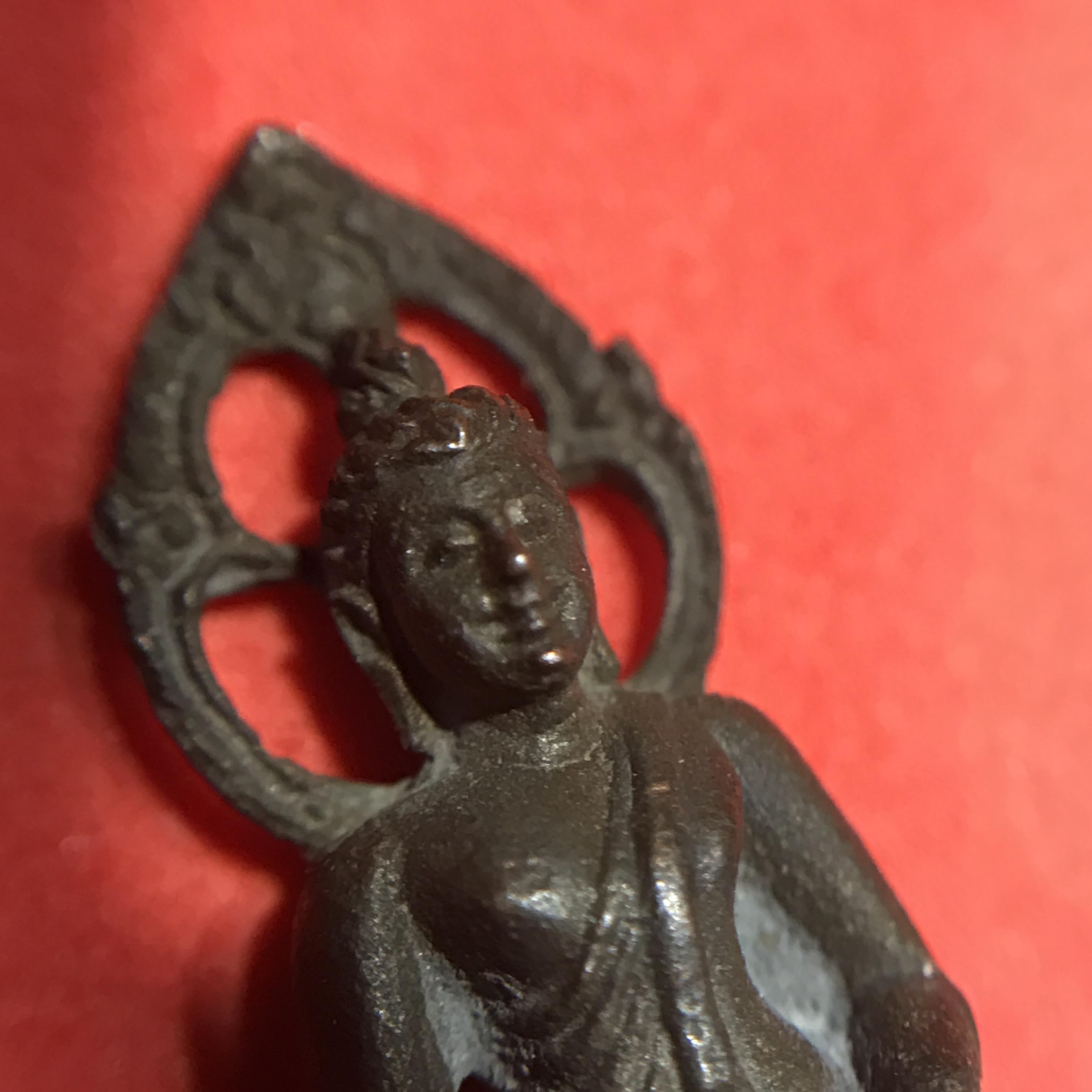 พระกริ่ง-พระชัยวัฒน์ "พุทธศิริราช 84 ปี" โรงพยาบาลศิริราช พ.ศ.2517 เนื้อนวะโลหะ(ในหลวง ร.9 เสด็จเททอง)