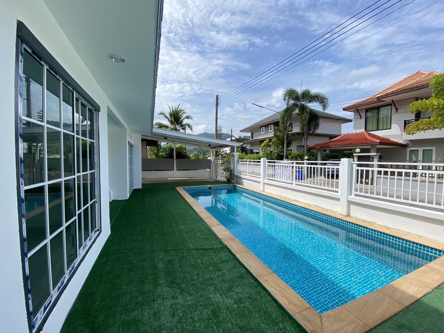 For Rent : Thalang, Private Pool Villa near Airport, 5 Bedrooms 4 Bathrooms