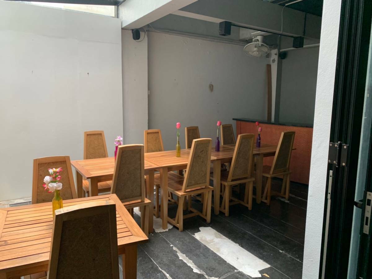 For Sale : Patong, Hotel @Bangla, 22 bedrooms, 1 restaurant, 1 office