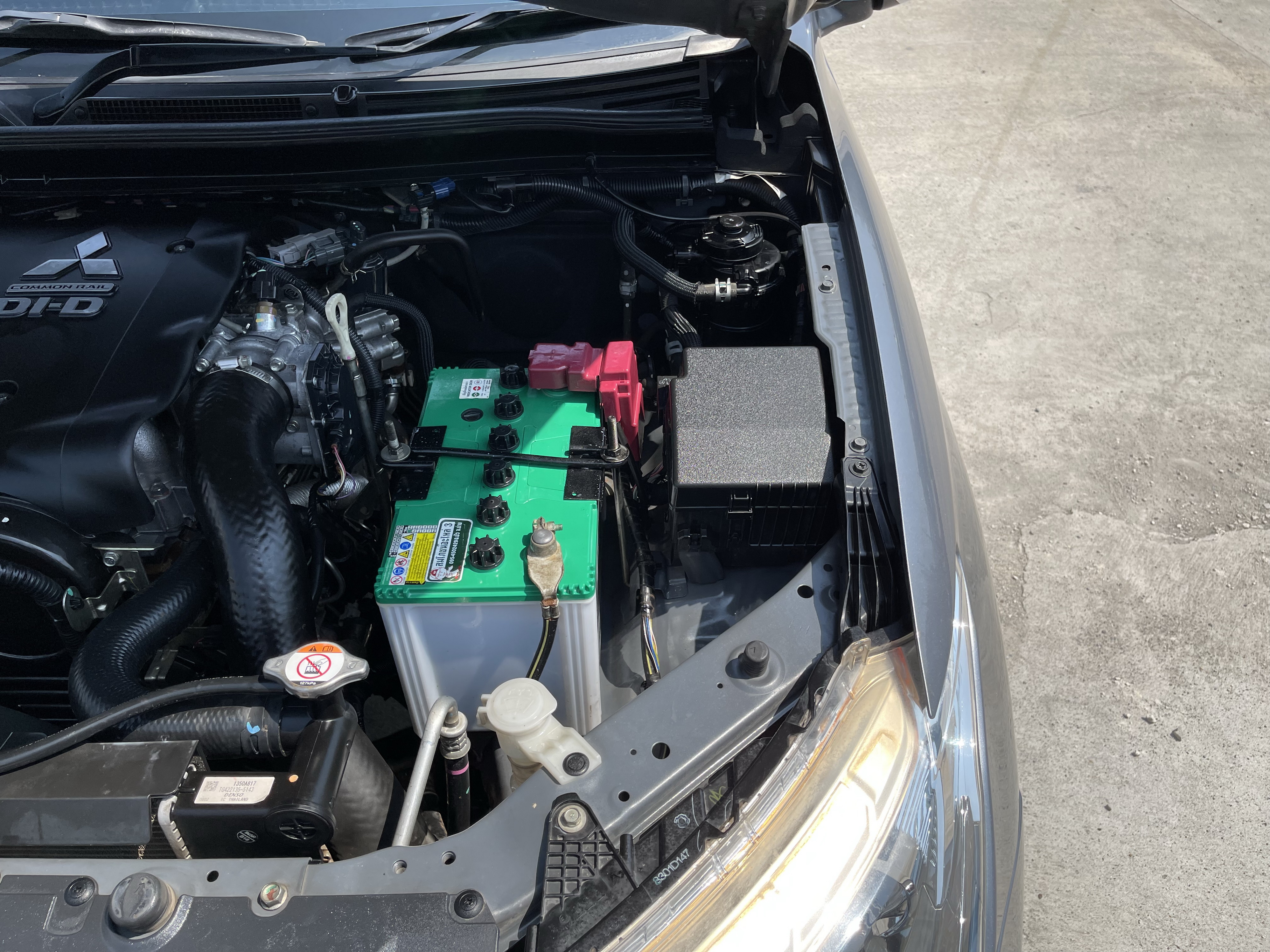 Mitsubishi Triton All New Cab 2.5 Glx 2019 เทา