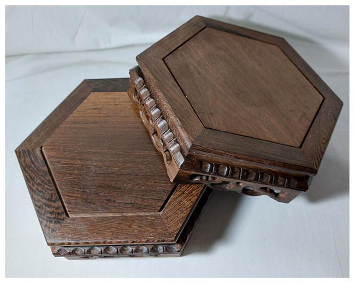 กี๋หรือฐานทรงหกเหลี่ยม20x23cm ตัวละ