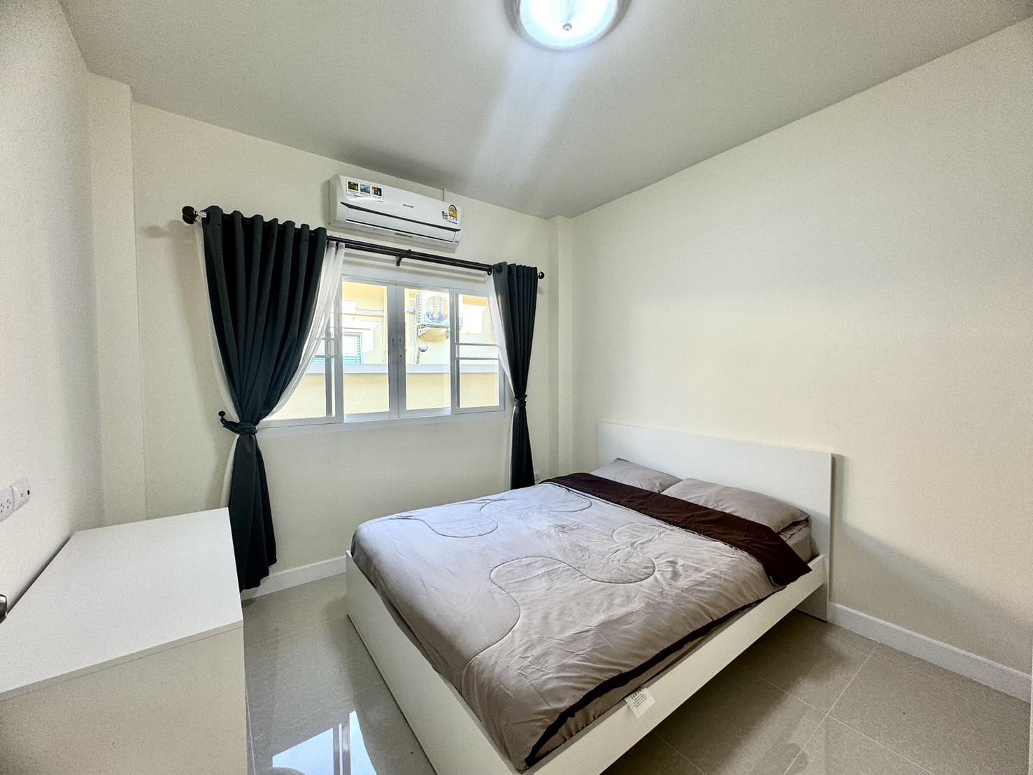 For Rent : Wichit, One-story semi-detached house, 3 bedrooms 2 bathrooms