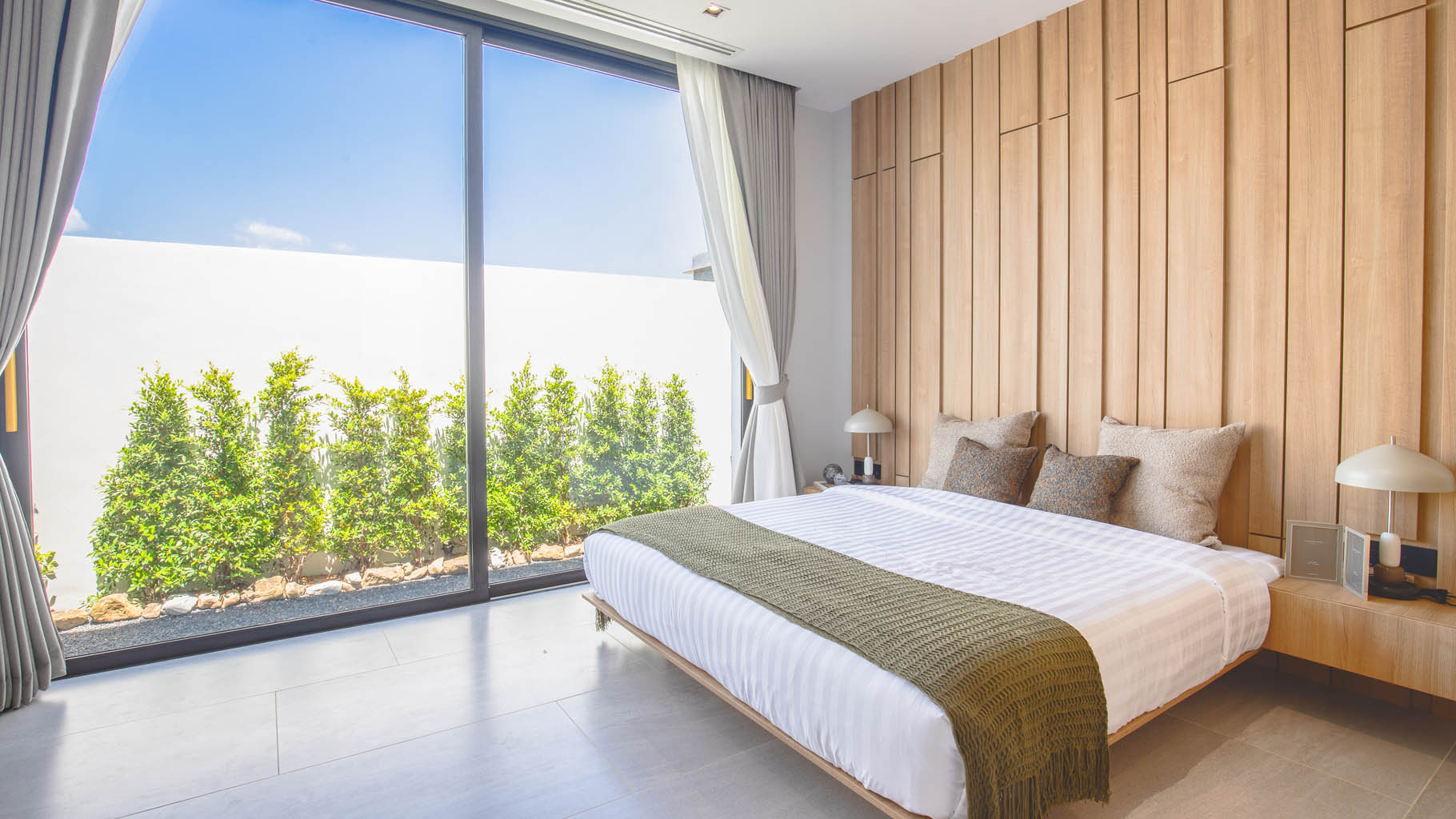 For Sales : Thalang, Luxury private pool villa, 4 bedrooms, 4 bathrooms