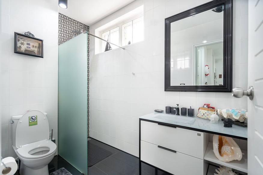 For Sales : Rawai, Luxury Private Pool Villa, 7 bedrooms 7.5 bathrooms, 450 sqm.