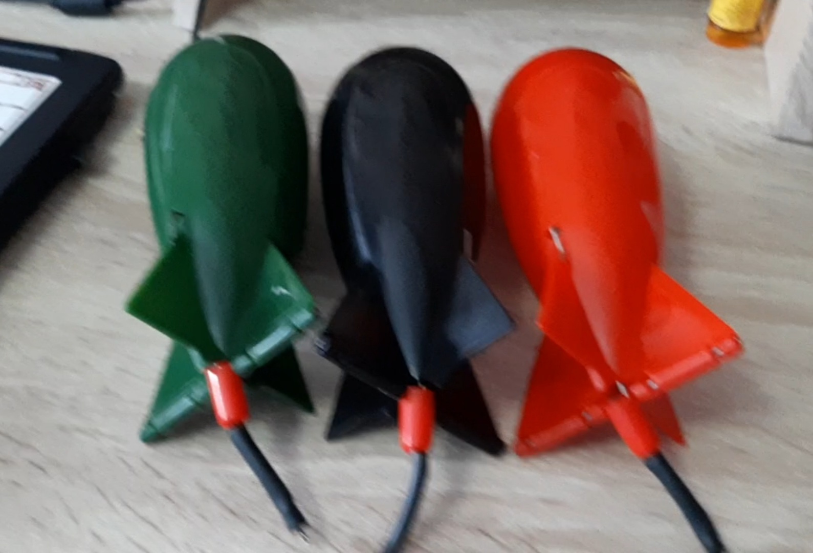 Spomb fishing อ่อยเหยื่อปลา สร้างหมายล่อปลา ทุ่น📍 ราคารวมส่ง