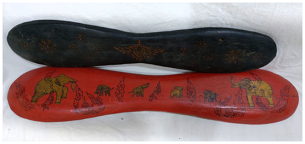 แผ่นไม้เก่าเขียนลาย 2ชิ้น