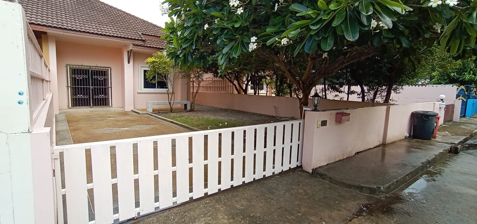 For Rent : House available for rent At Rawai Phuket 2 Bedrooms 2 Bathrooms