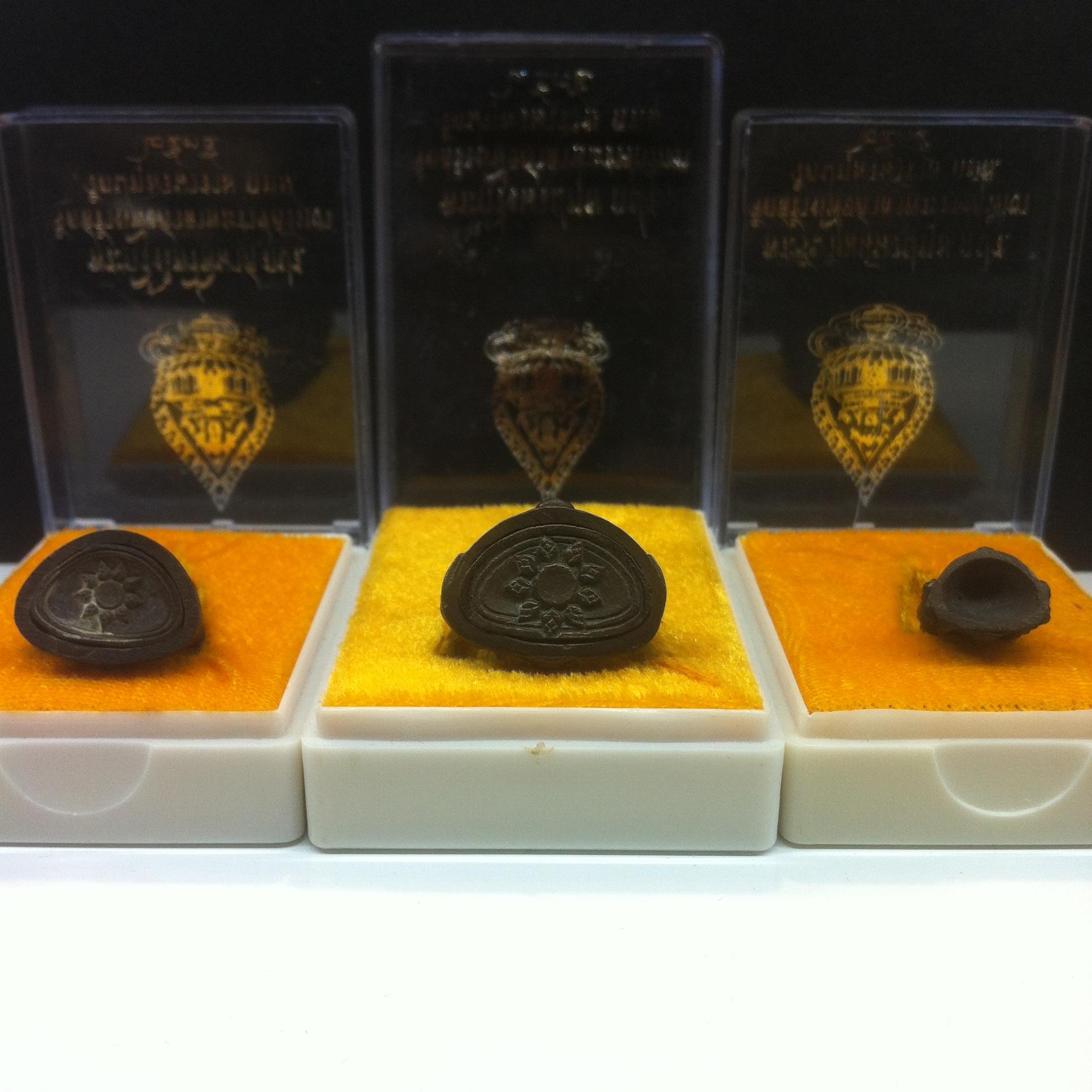 พระกริ่ง-พระชัยวัฒน์-พระกริ่งไพรีพินาศ วัดปทุมวนาราม เนื้อนวะโลหะ ปี2535 (ในหลวงเสด็จเททอง)