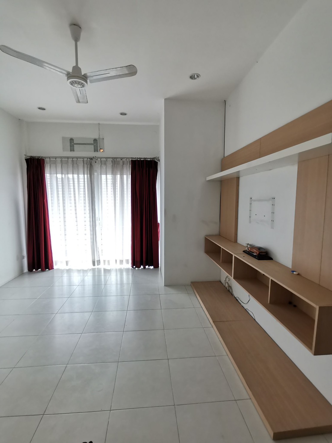 For Sales : Chalong, 2-Storey Commercial Building, 2 Bedrooms 2 Bathrooms