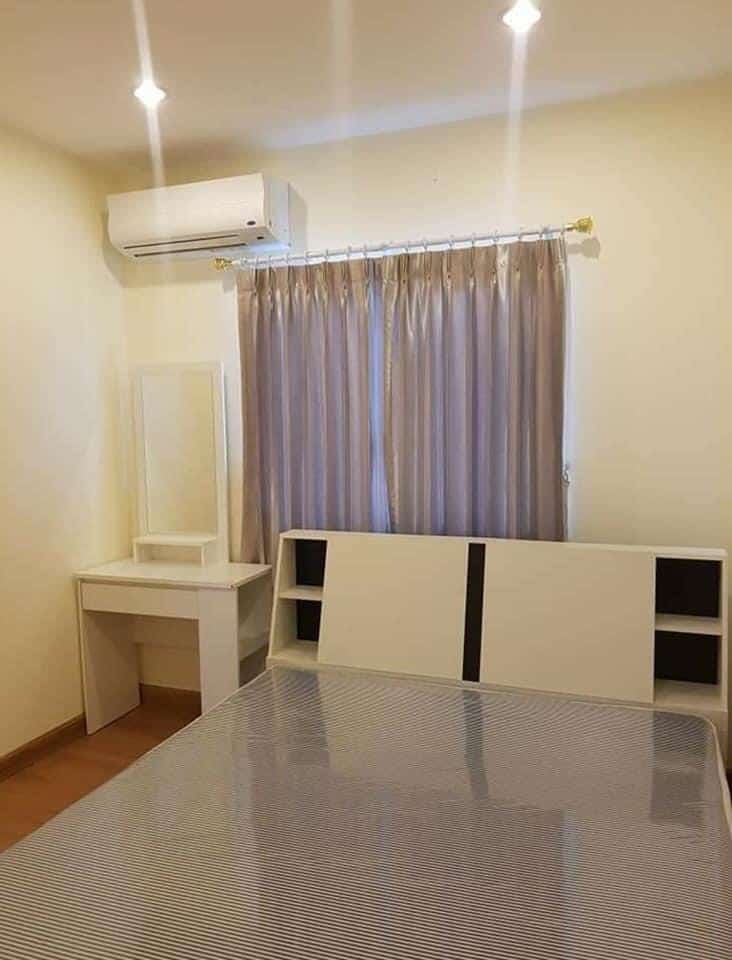 For Rent : Kathu, Private House Modern Style, 3 bedrooms 2 Bathrooms, Garden View