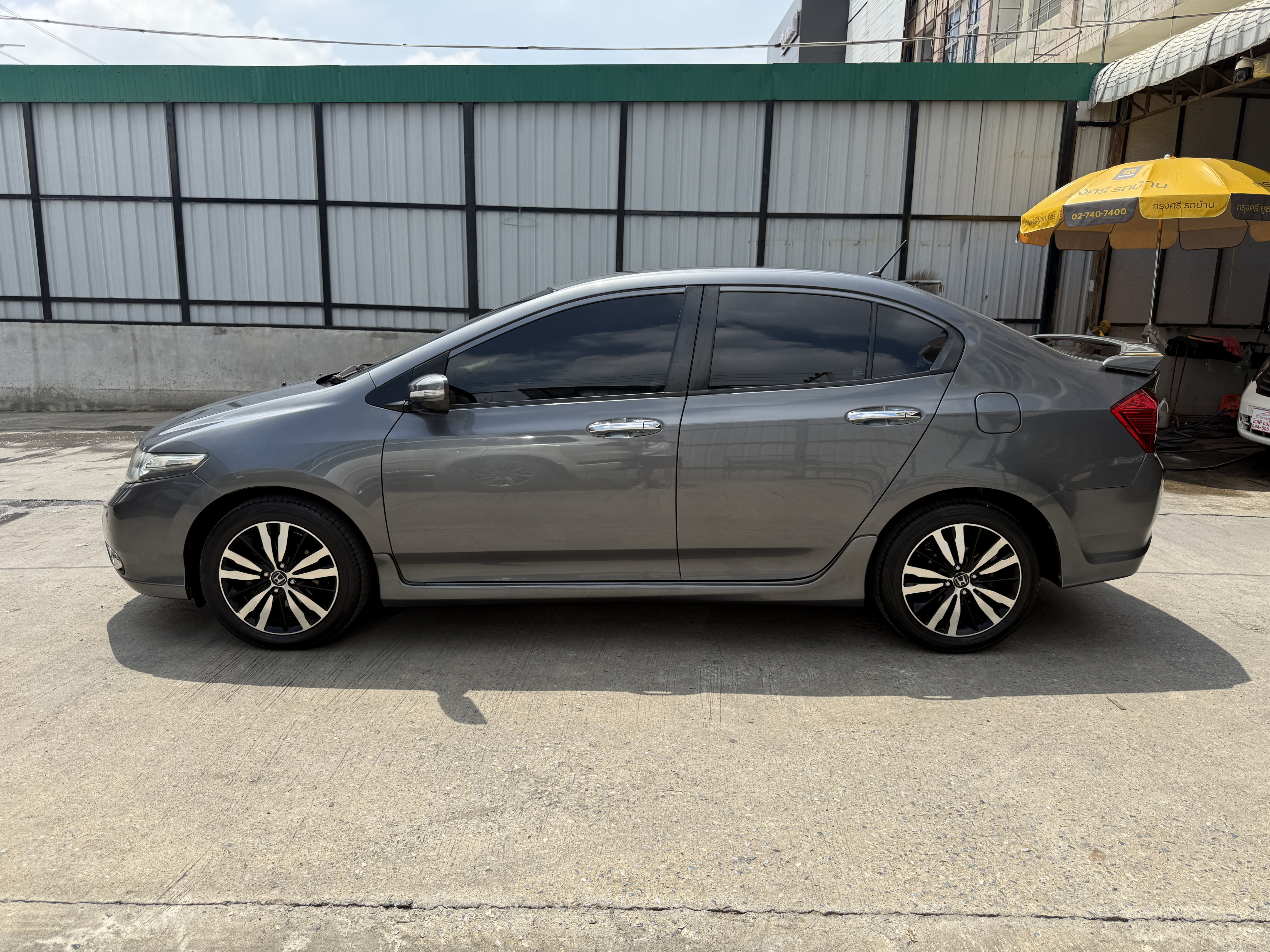 Honda City 1.5 SV At 2013 เทาดำ