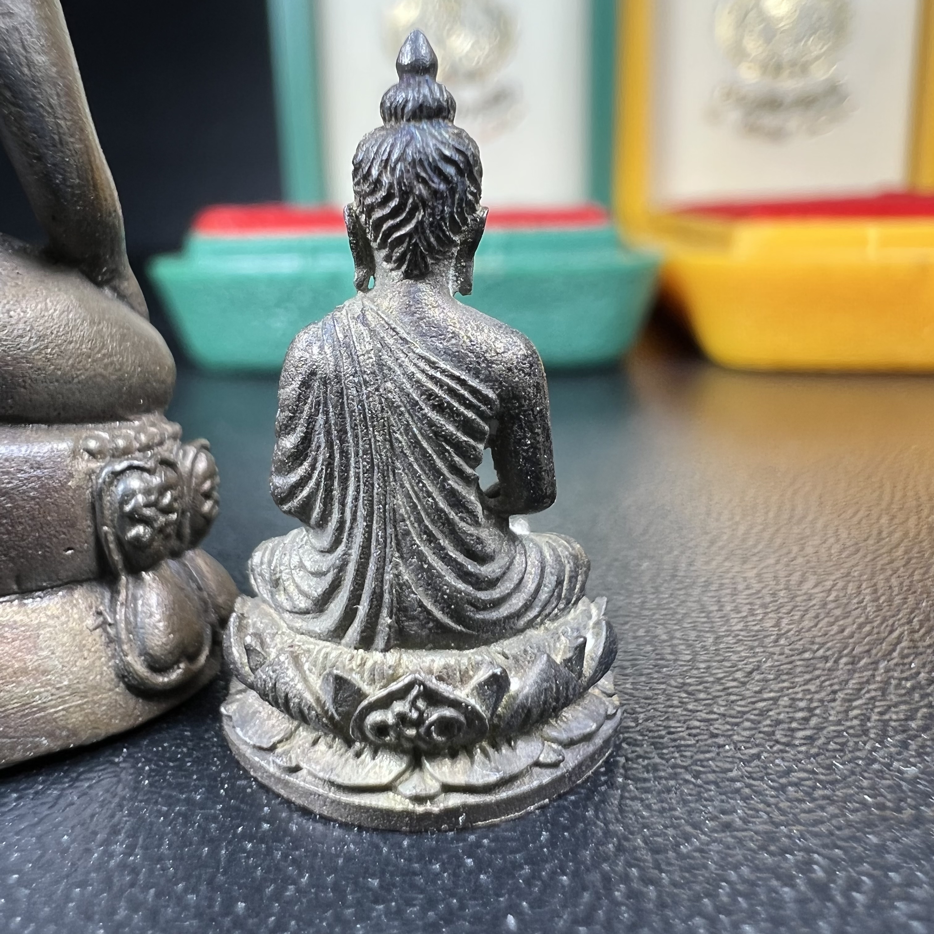 พระกริ่ง-พระชัยวัฒยน์วาสนาสมเด็จพระสังฆราช(วาสน์)วัดราชบพิธฯปี2531 เนื้อนวโลหะ สร้างเป็นที่ระลึกในคราวที่สมเด็จพระอริยวงศาคตญาณ สมเด็จพระสังฆราช(วาสน์ วาสโน)มีพระชนมายุครบ90พรรษา(ในหลวง ร.9 เสด็จในพิธี)งานแกะแม่พิมพ์โดย นายช่างเกษม มงคลเจริญ)(1ใน1991องค์)