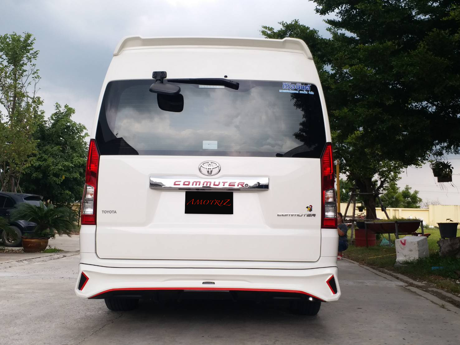 Toyota Commuter 2019 V.1 bodykits by Amoriz