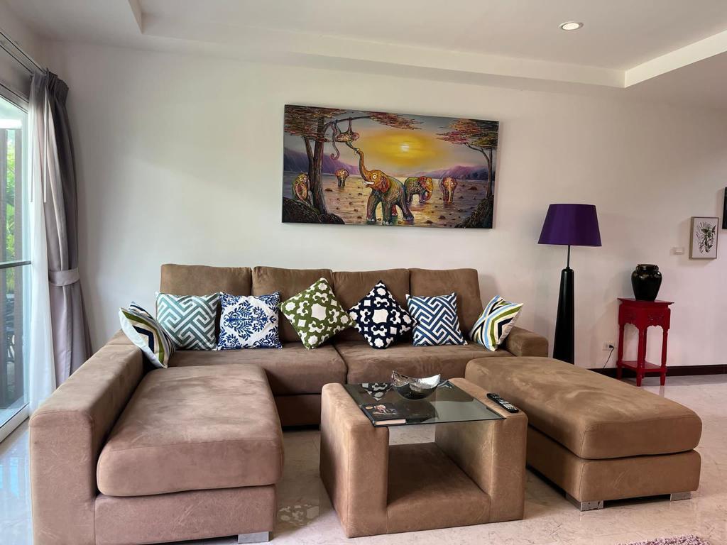 For Rent : Kamala, 2-Story Townhome, 3 bedrooms 3 bathrooms