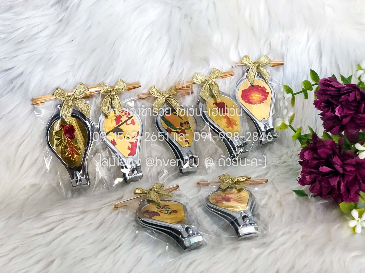 ของชำร่วยงานศพ กรรไกรตัดเล็บ ที่เปิดขวด 2in1