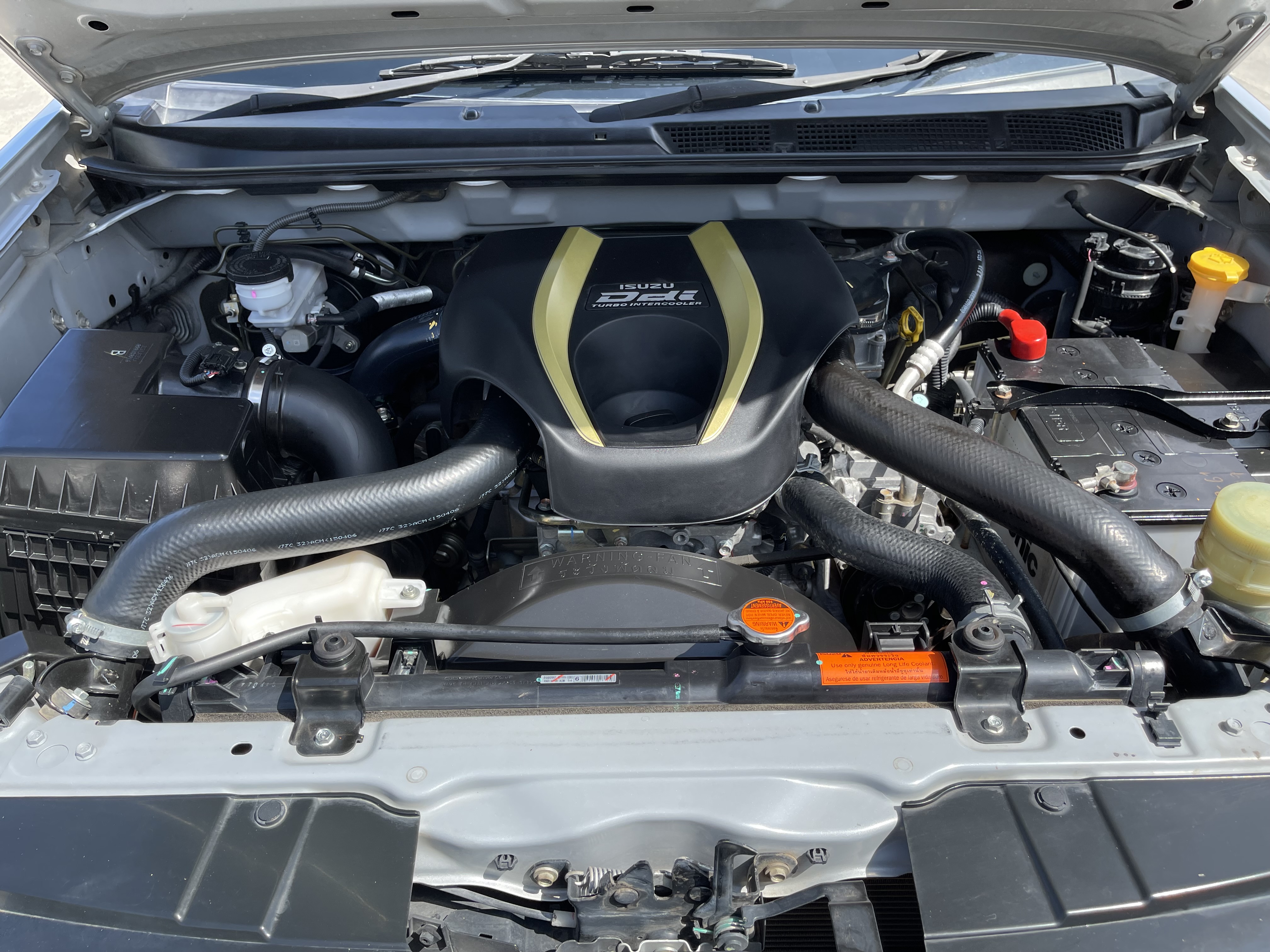 Isuzu Dmax All New Cab 2.5 S 2015 เงิน