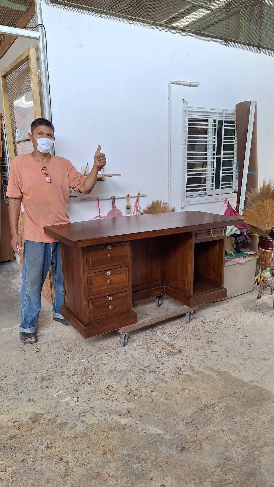 โต๊ะทำงาน รุ่น รวงทอง