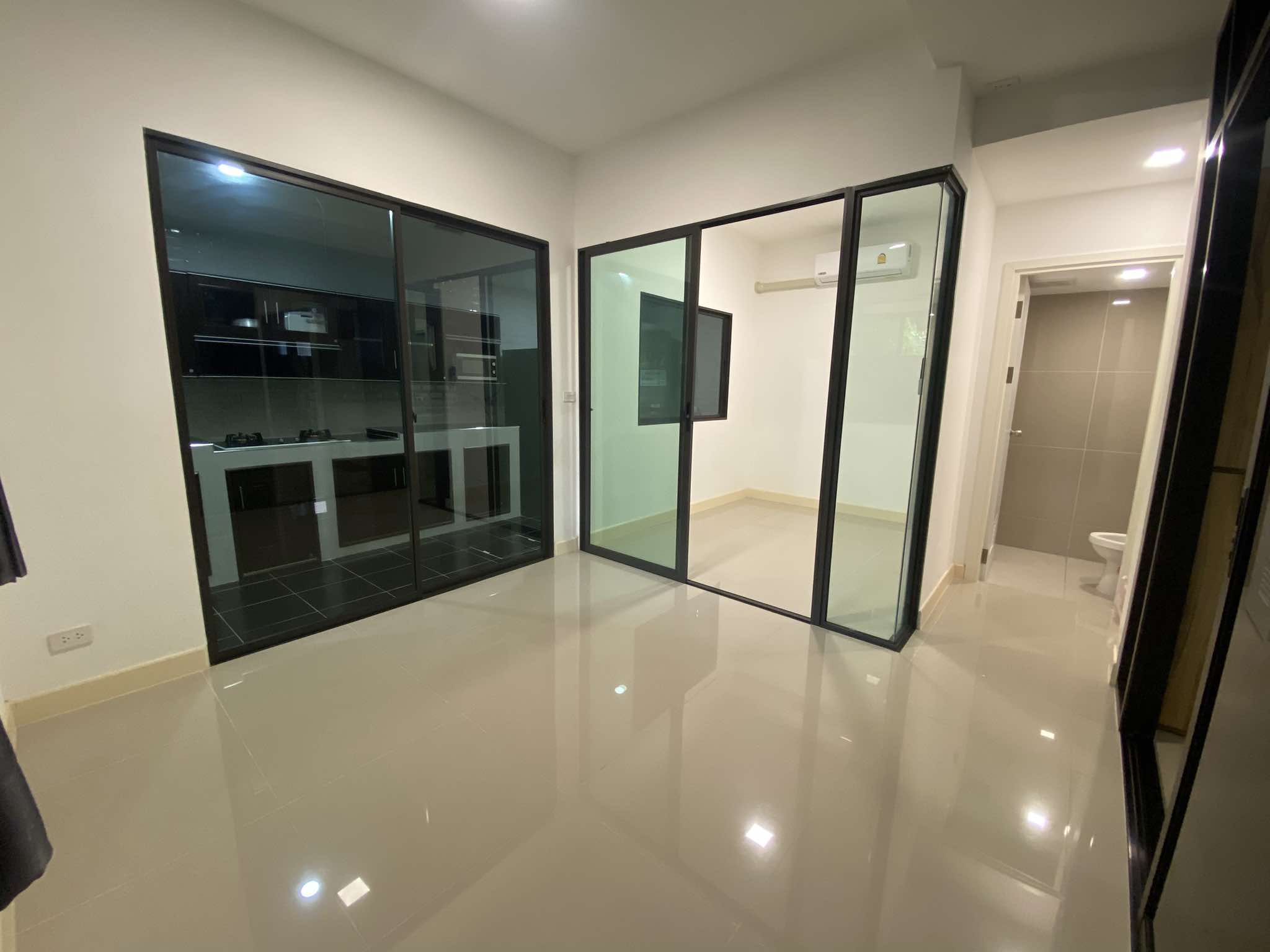 For Rent : Phuket Town, Two-story twin house, 4 bedrooms 2 bathrooms Chaofah - Thepanusorn