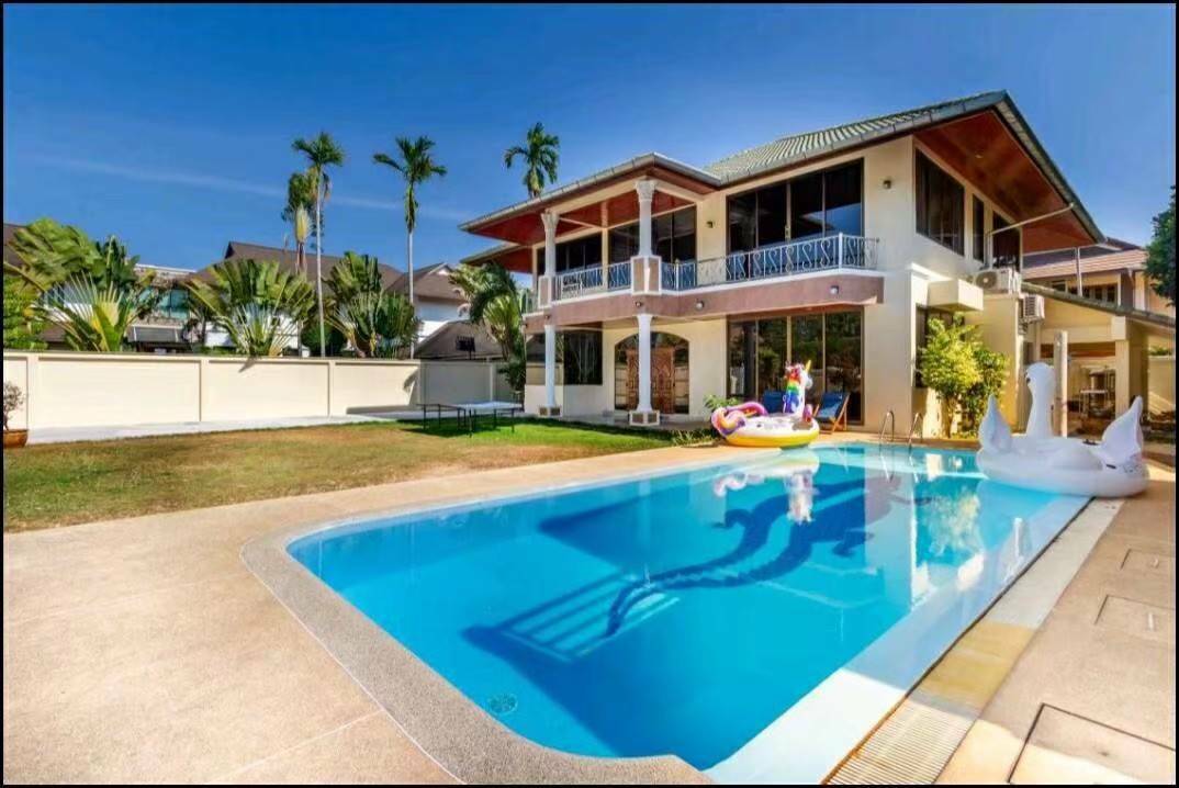 For Rent : Rawai, Private Pool Viila, 5 bedrooms 5 bathrooms