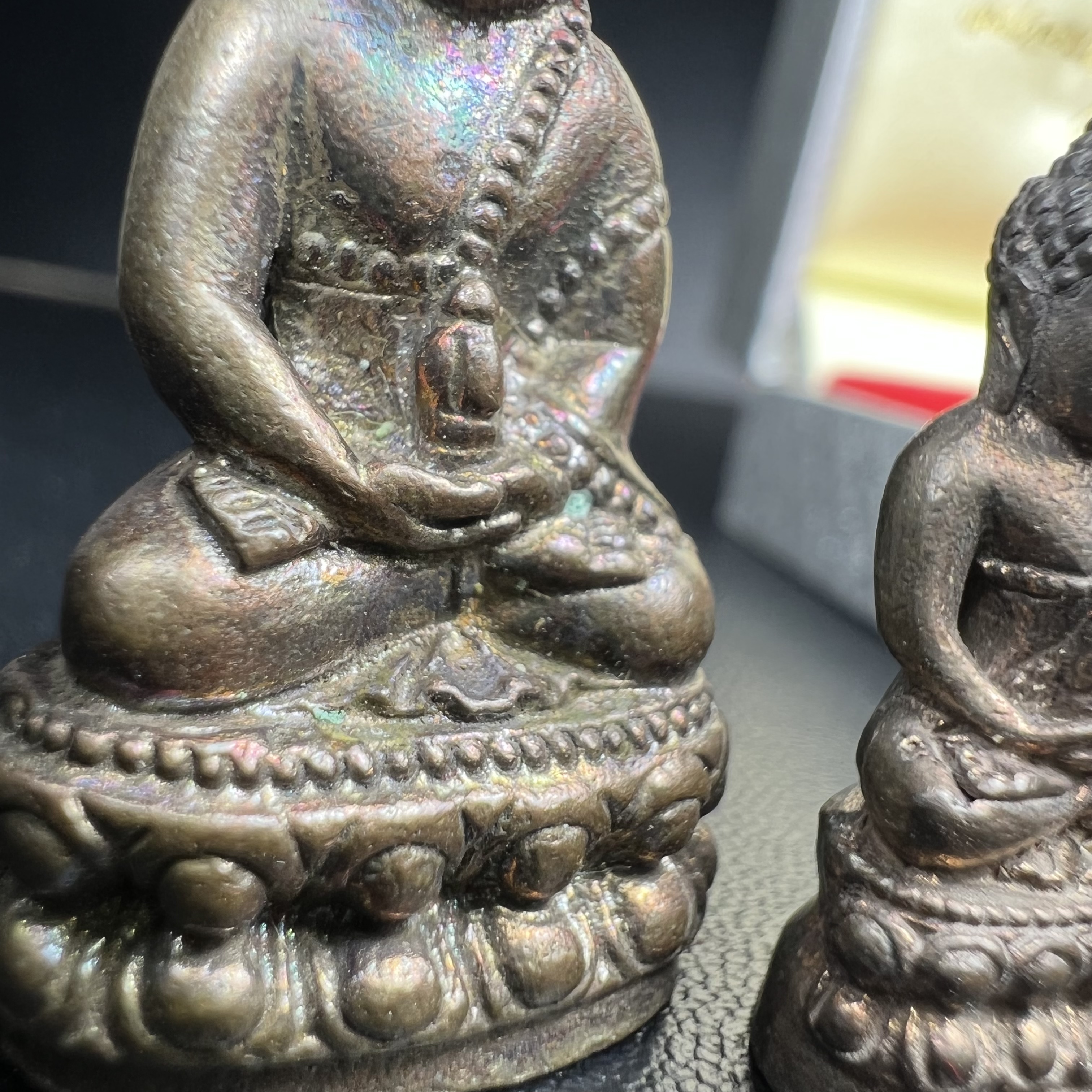 พระกริ่ง-พระชัยวัฒน์ ปวโร 84 พรรษา สมเด็จพระญาณสังวร สมเด็จพระสังฆราช วัดบวรนิเวศวิหาร ปี 2540 เนื้อนวโลหะ พร้อมกล่องบรรจุเดิมครบสมบูรณ์(ชุดหมายเลข 2281)