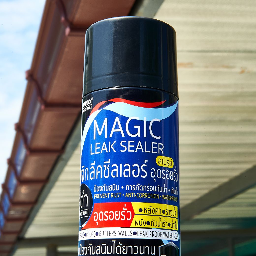 SUMO สเปรย์อุดรอยรั่ว 500ml สีดำ เมจิกลีคซีลเลอร์ Magic leak sealer อุดรอยรั่ว