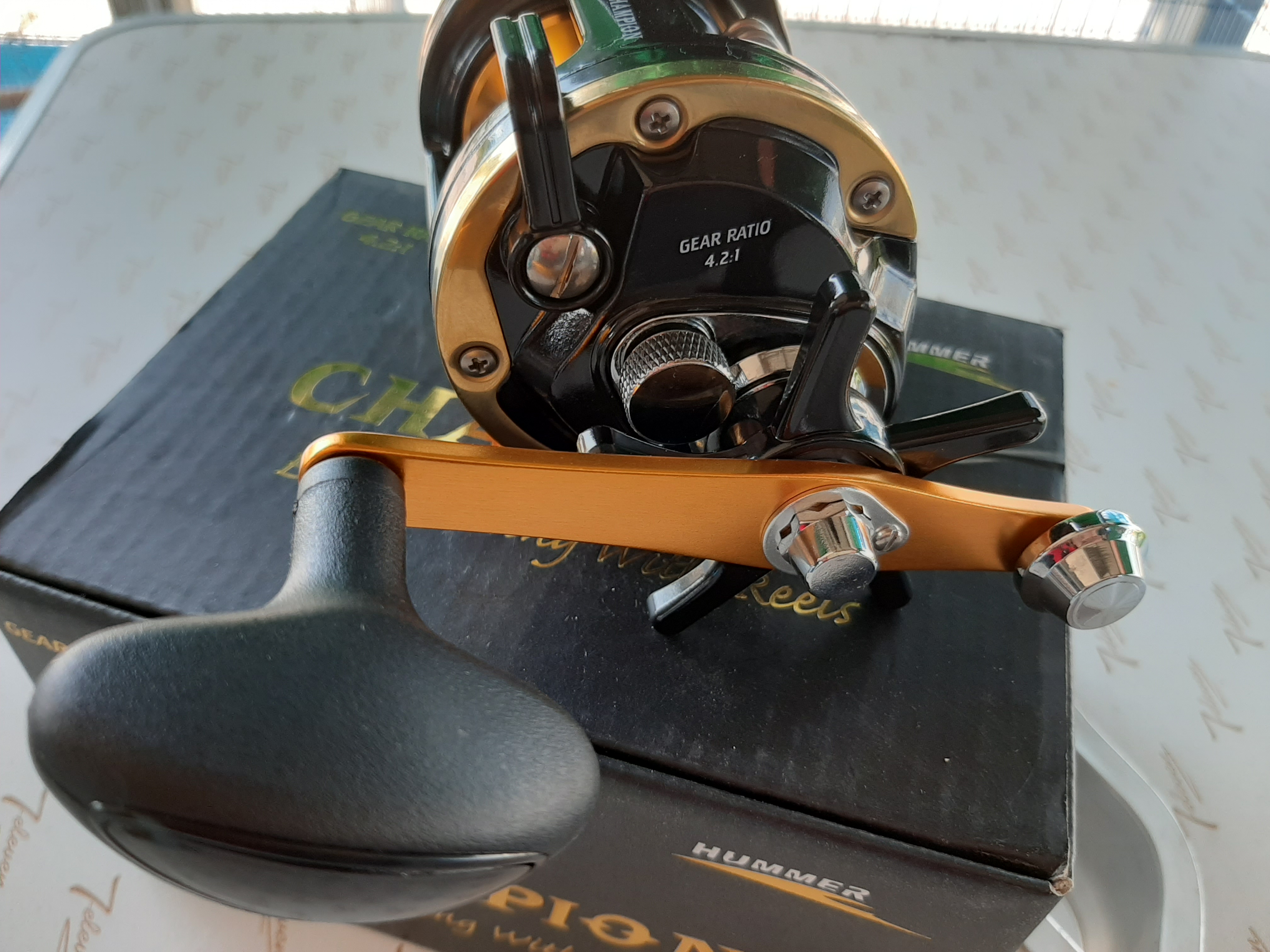 รอกเบส รุ่น CHAMPION HUMMER HM2000 PRO Baitcasting