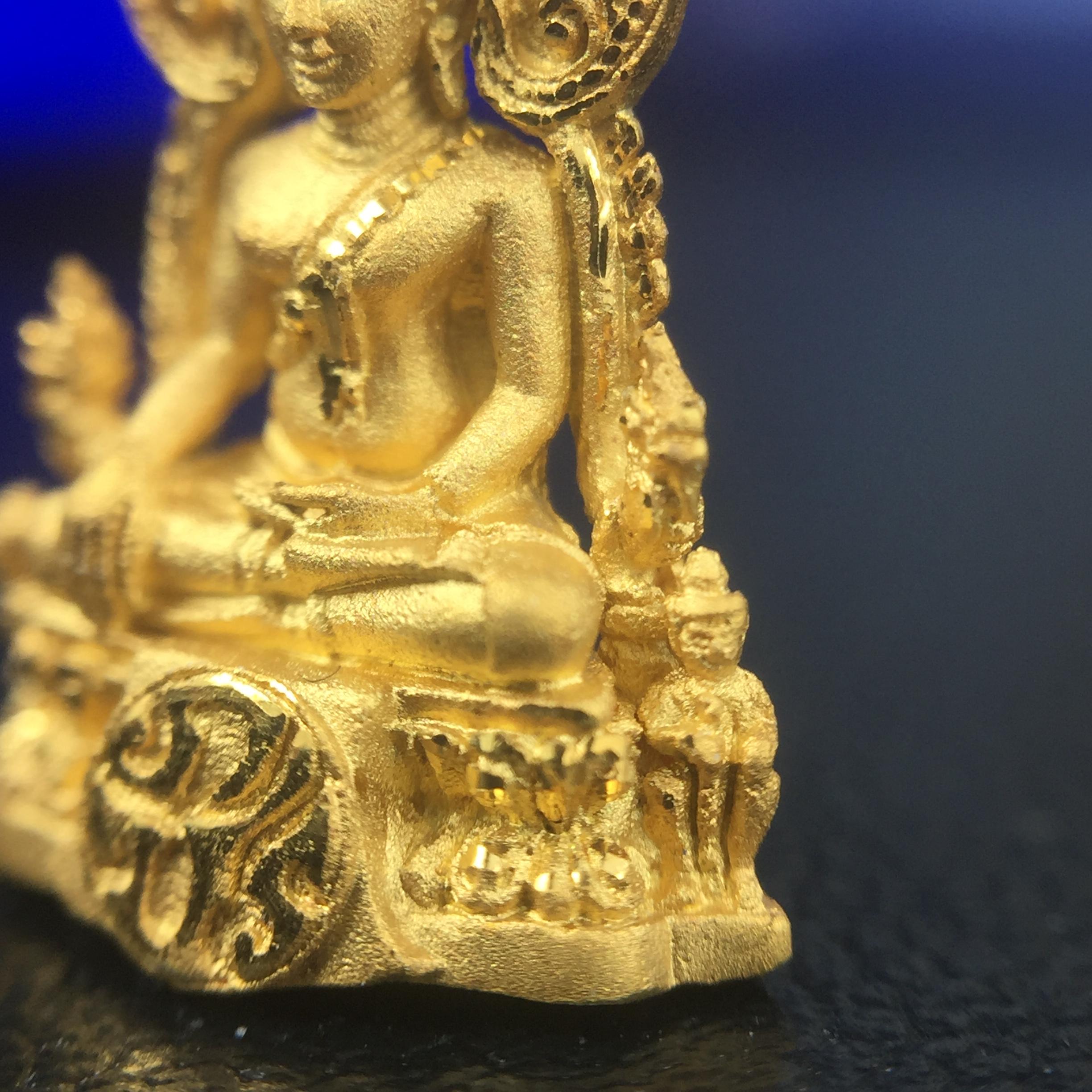 พระพุทธชินราช ภปร. โครงการ เพราะแผ่นดินนี้คือแผ่นดินเกิด ปี2551 เนื้อทองคำ 96.5%(น้ำหนัก 2.6 กรัม) ขนาดหน้าตัก1/4นิ้ว (สวยงามทรงคุณค่าหายาก)1 ใน 5000องค์