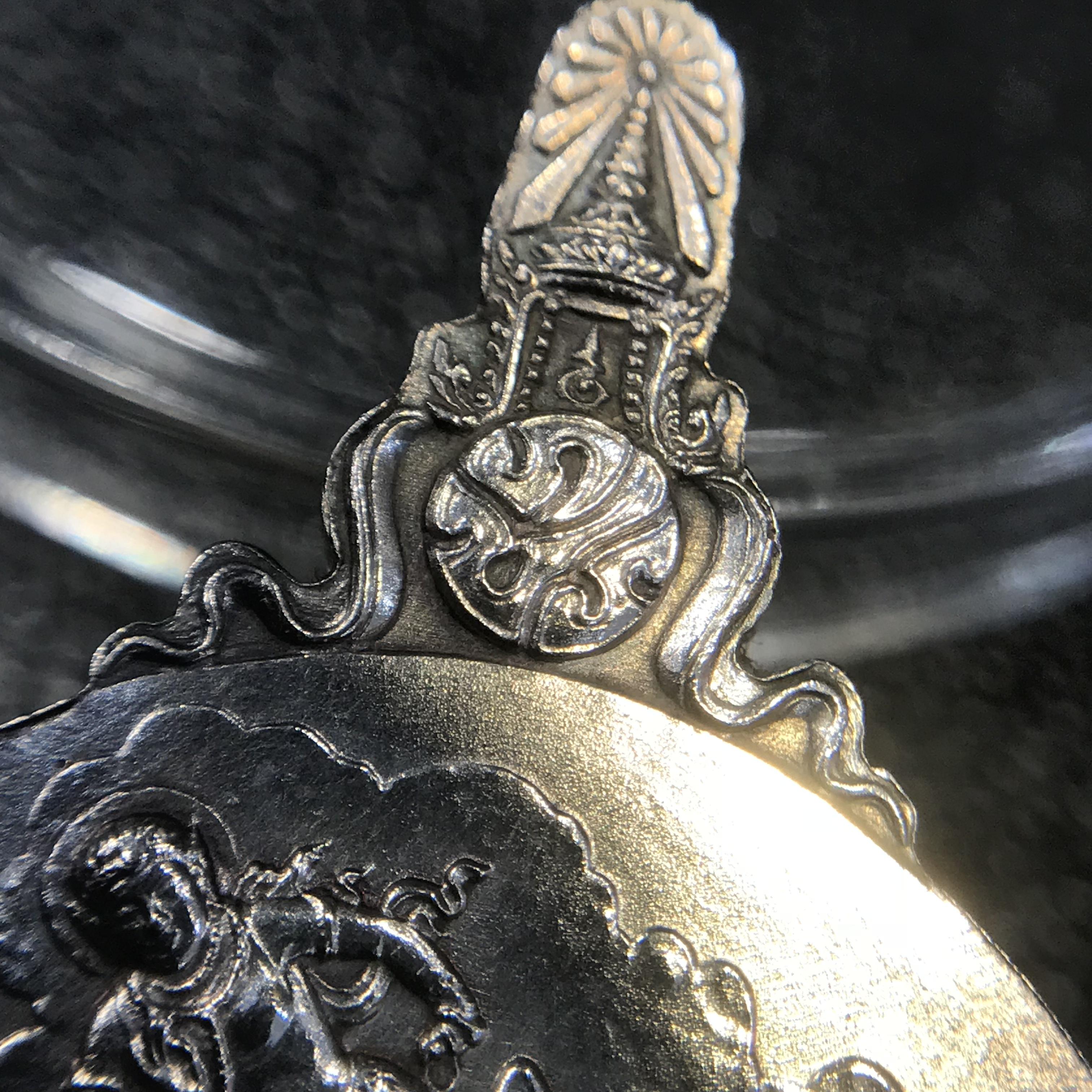 เหรียญพระมหาชนก พิมพ์เล็ก เนื้อเงิน ปี2542 พร้อมหนังสือครบชุด