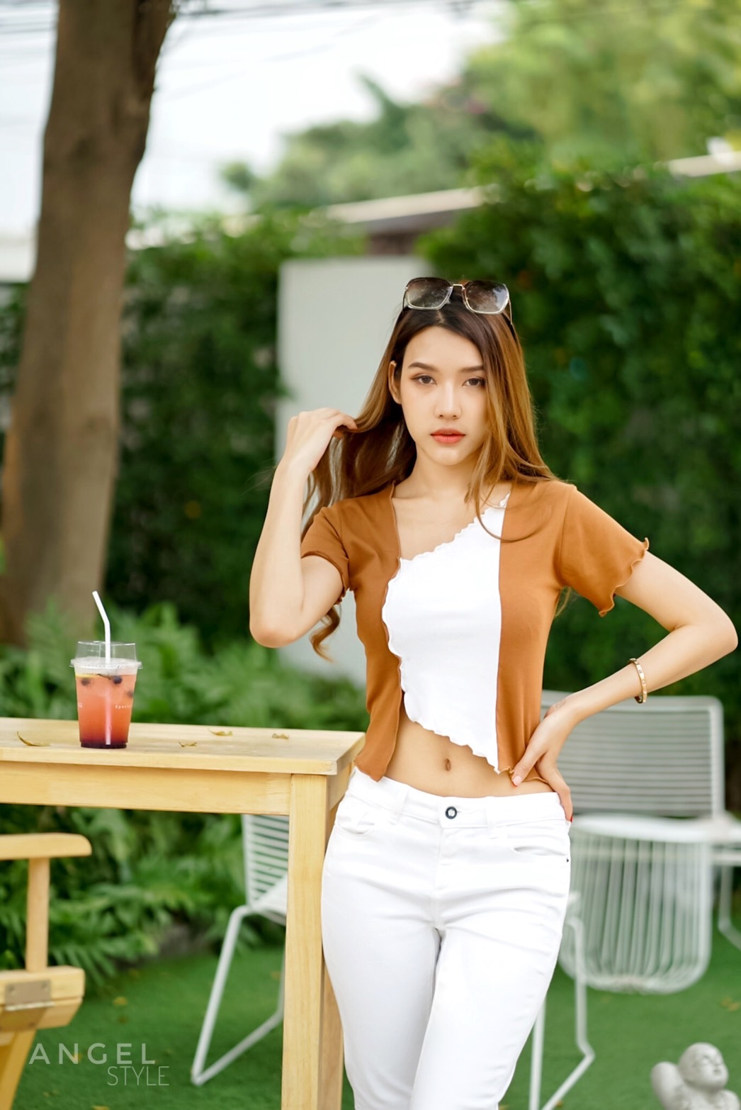 ครอปหยักทูโทน