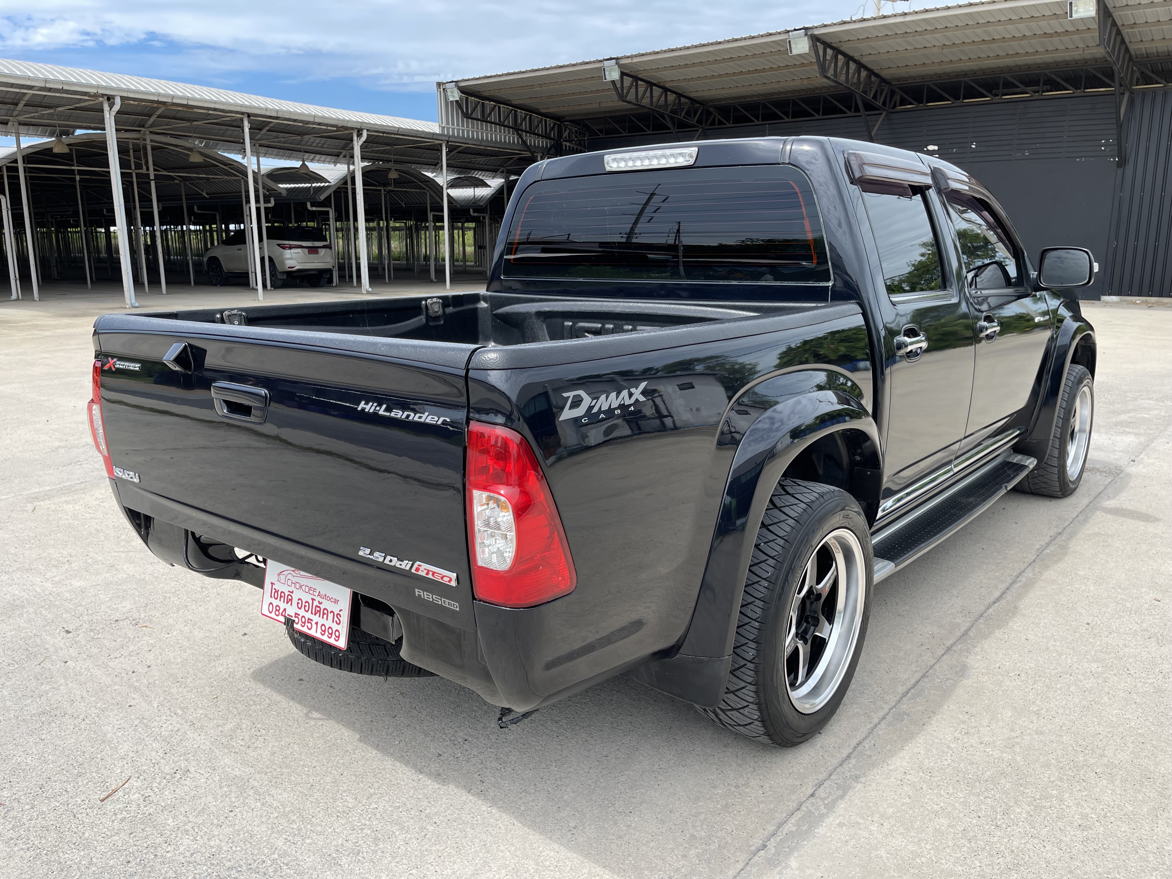 Isuzu Dmax 4ประตู Hilander 2.5 Abs X-Series Navi 2010 ดำ