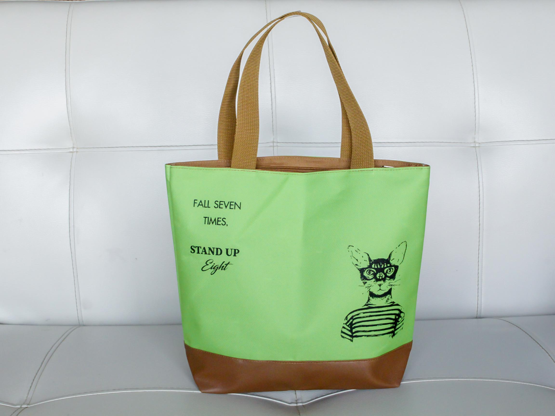 ของชำร่วยงานศพ กระเป๋าผ้าเนื้อหนา หูหิ้ว ซิปยาว ขยายก้นอยู่ทรง