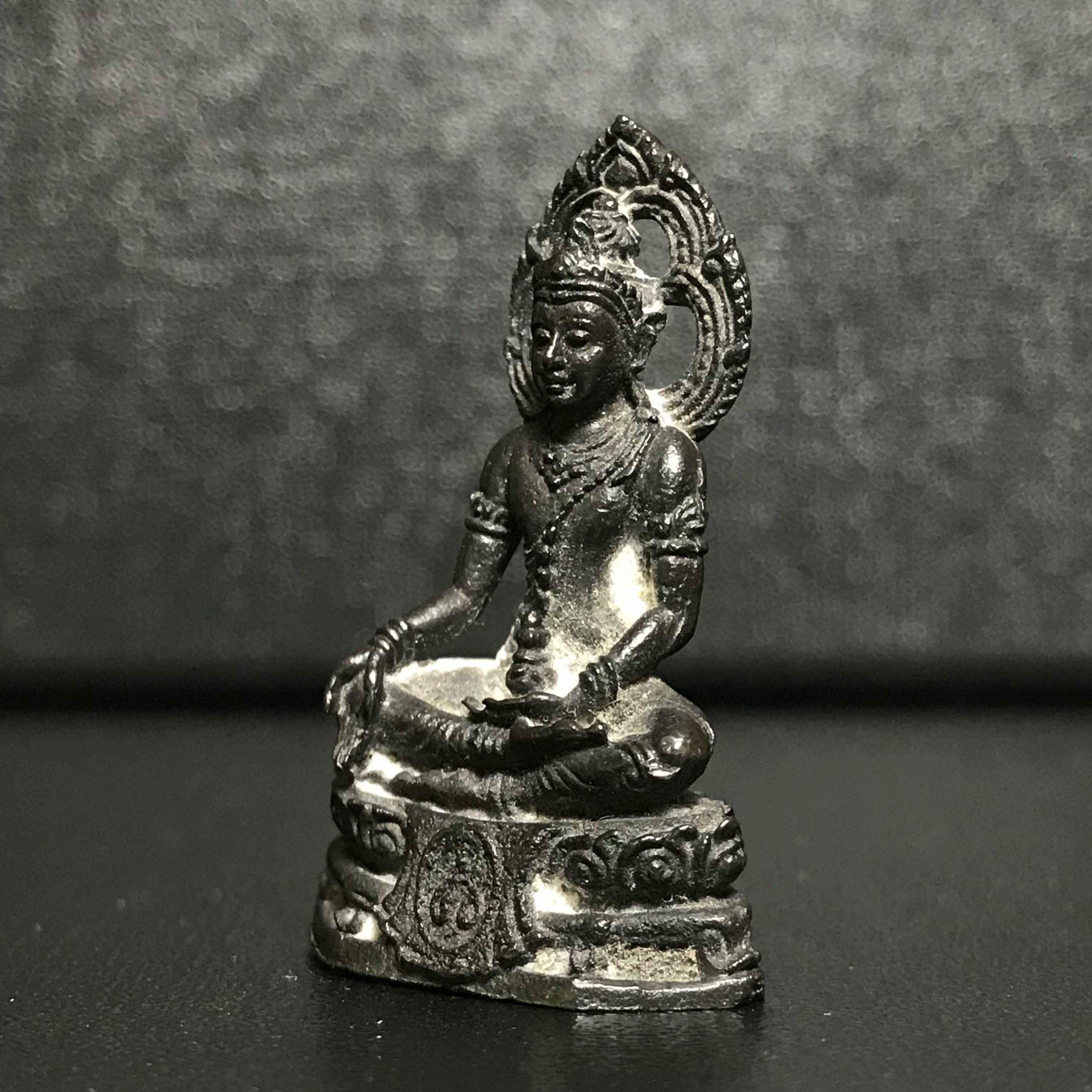 พระกริ่ง "พุทธศิริราช 84 ปี" โรงพยาบาลศิริราช พ.ศ.2517 เนื้อนวโลหะ(ในหลวง ร.9 เสด็จเททอง)