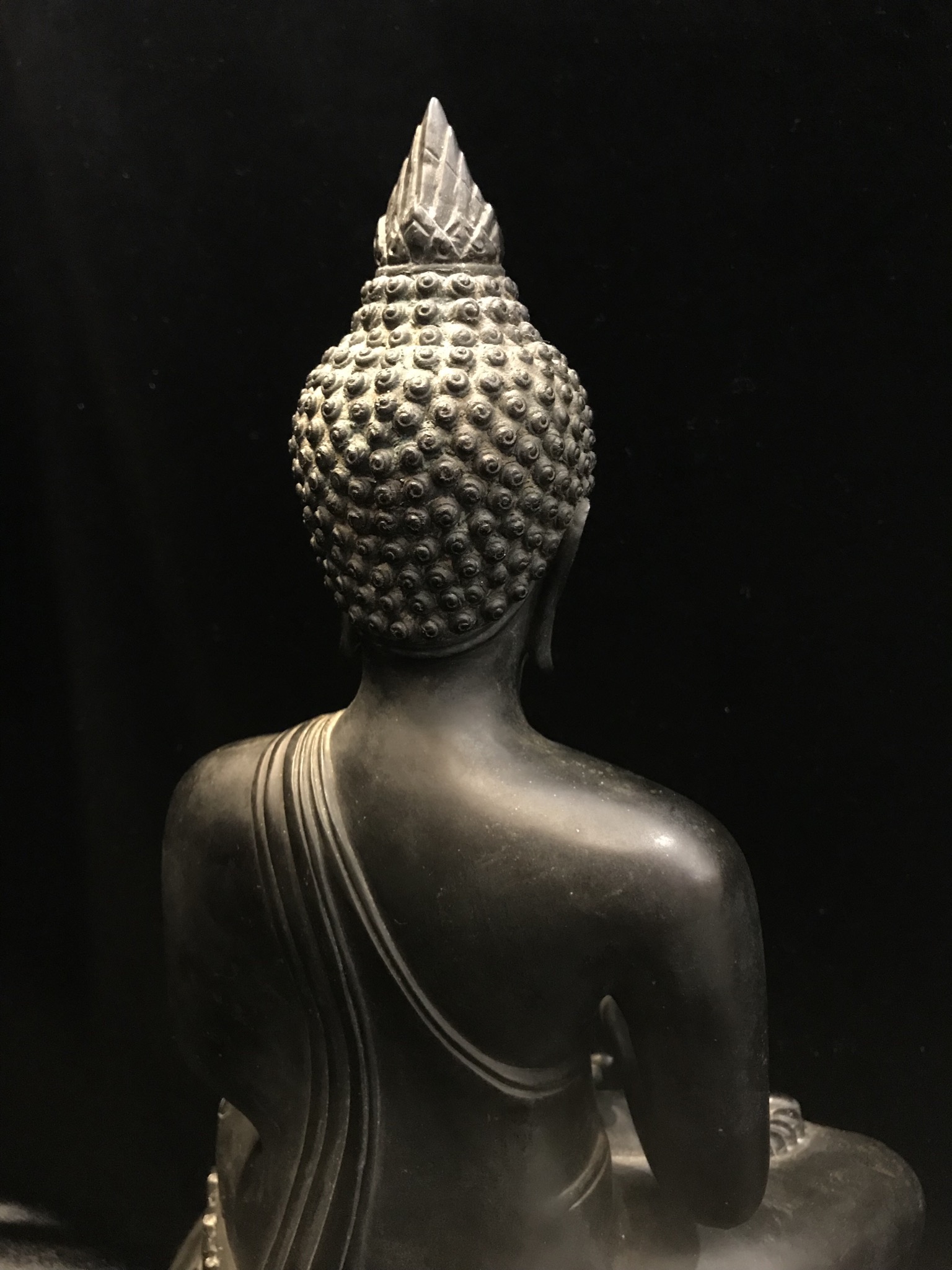 พระพุทธรัตนโกสินทร์ 200 ปี พ.ศ.2525 หน้าตัก 9 นิ้ว วัดทองศาลางาม พระพุทธปางปฐมเทศนา ผ้าทิพย์ประดิษฐานพระนามาภิไธยย่อ มวก (มหาวชิราลงกรณ์ รัชกาลที่ 10)