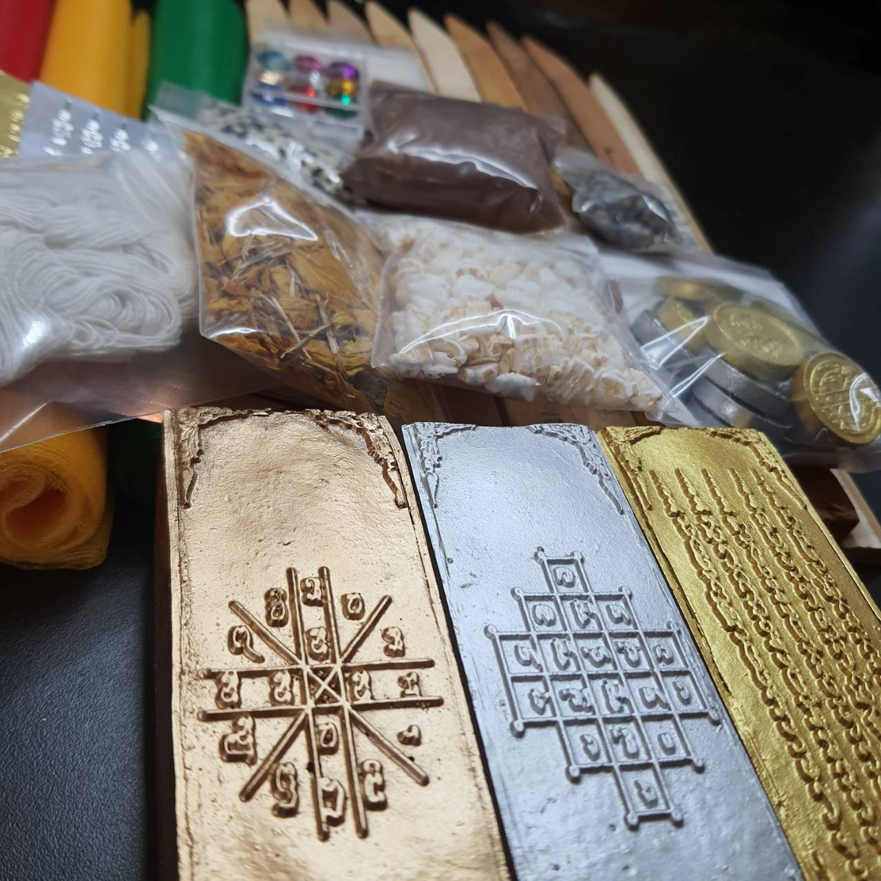 ชุดลงเสาเอกลงเสาโท | ของป้องกัน เสาเอกเสาโท พิธียกเสาเอก เสาเอก ชุดลงเสาเอก ชุดขึ้นเสาเอกเสาโท