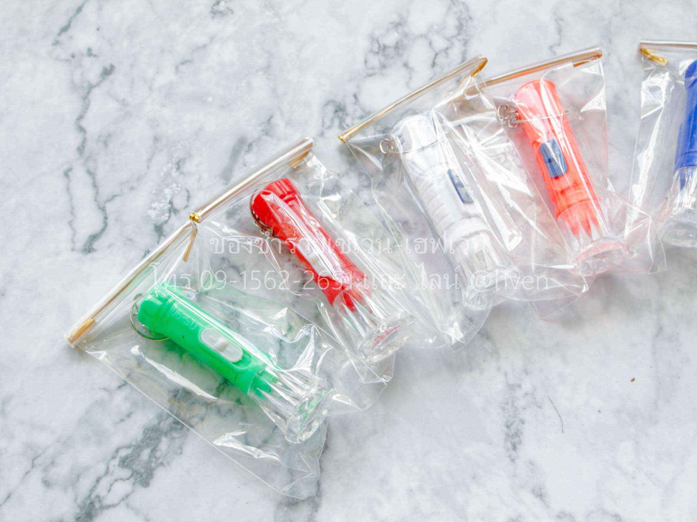 ของชำร่วยงานศพ ไฟฉายพวงกุญแจจิ๋ว