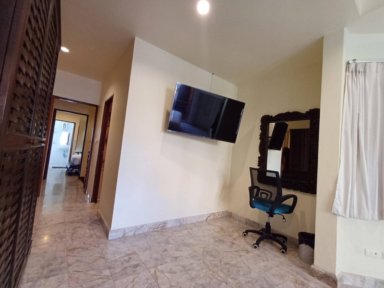 For Rent : Patong, Thai style townhouse, 2 bedroom 3 bathroom