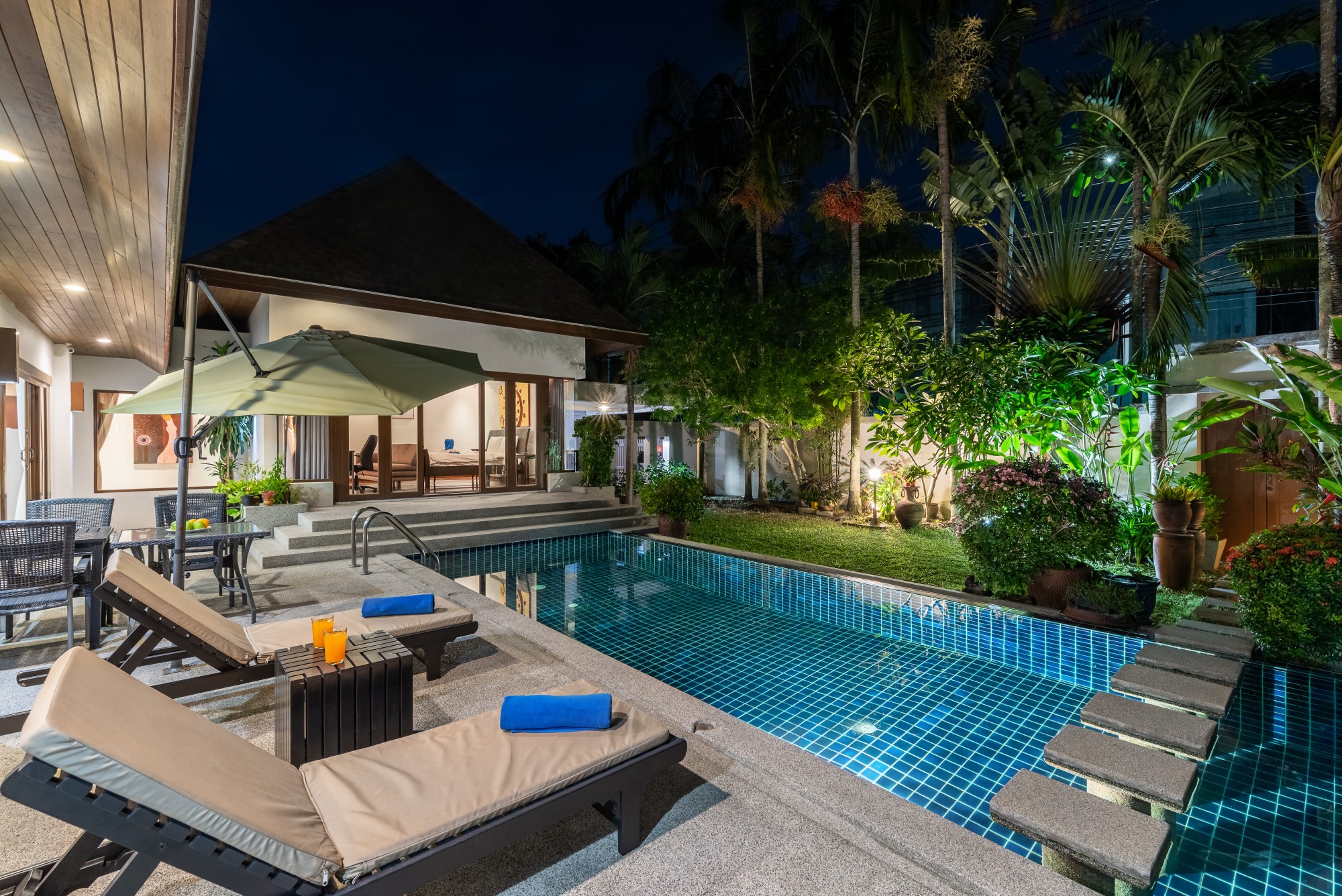 For Sale : Rawai, Thai Bali Pool Villa in Rawai, 2 bedrooms 2 bathrooms