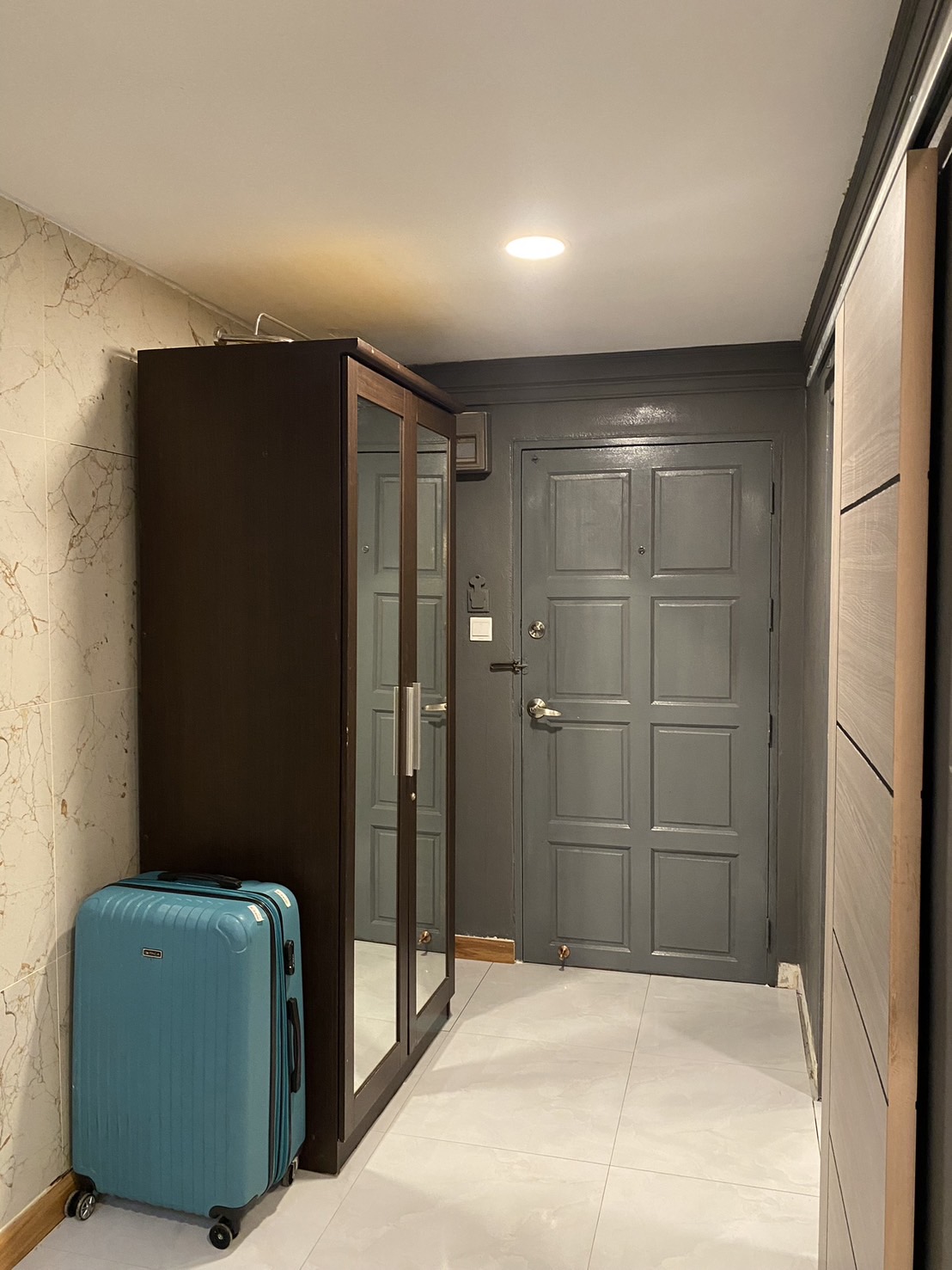 For Rent : Patong, Phuket Palace Condo, Studio Room, Sea View.