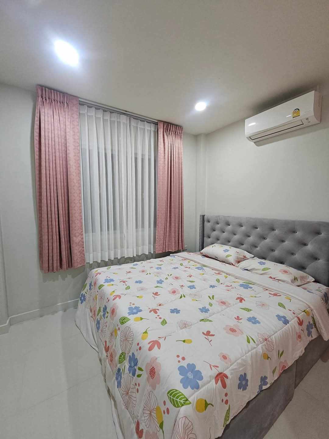 For Rent : Kohkaew, 2-story detached house, Sino architectural style, 3 Bedrooms 3 Bathrooms