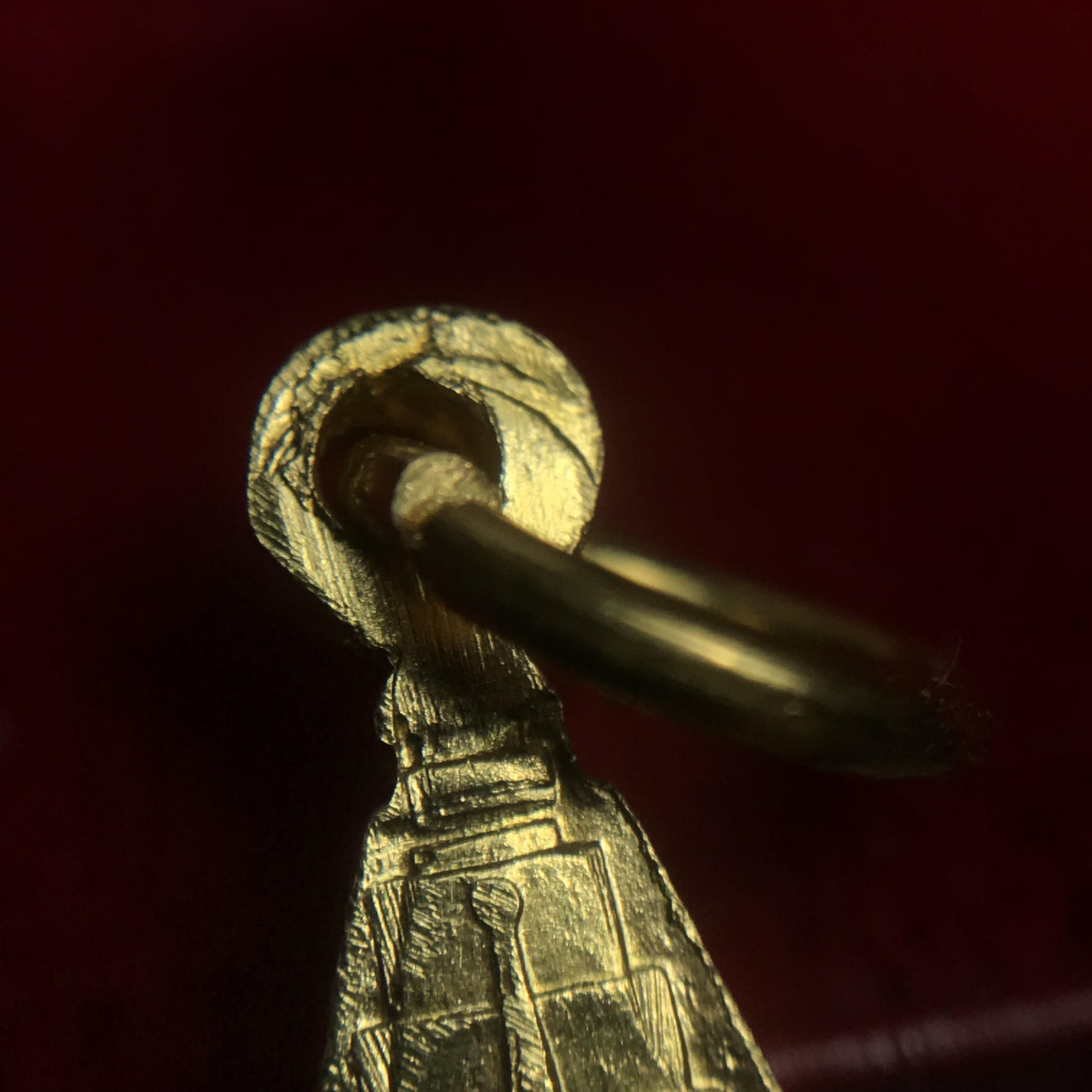 เหรียญพระชัยหลังช้าง ภปร. ปี2530 เนื้อทองคำ พิมพ์ใหญ่ 15กรัม(หนักหนึ่งบาท) พิธีใหญ่ นิยม สภาพสวย กล่องบรรจุเดิมครบ หายากมาก