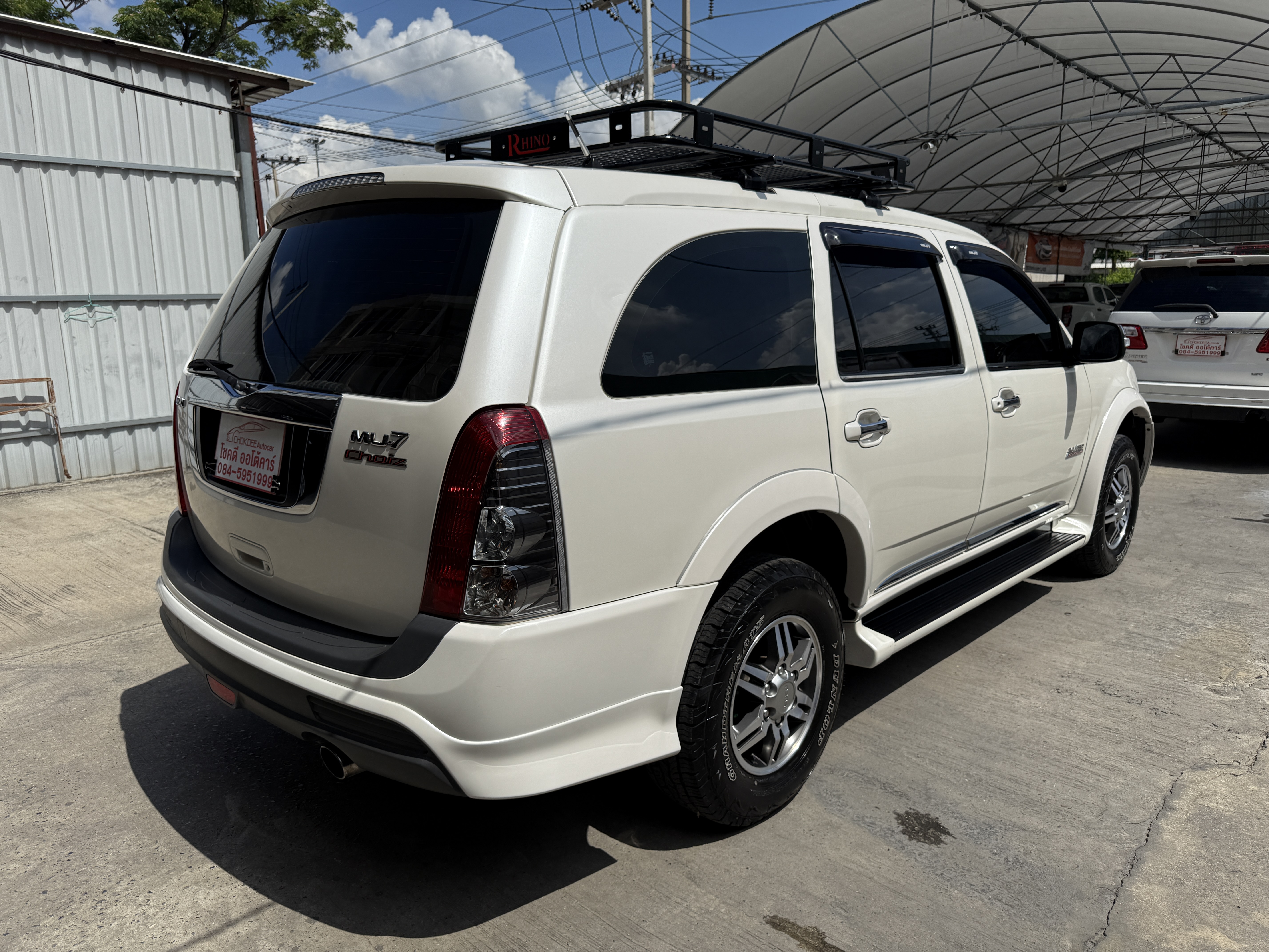 Isuzu Mu-7 3.0 Choiz Vgs Navi 2WD At 2012 ขาวมุก