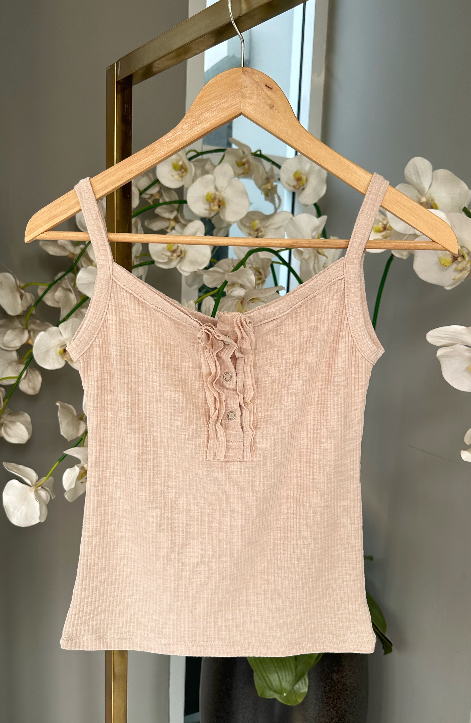 สายเดี่ยวกระดุม