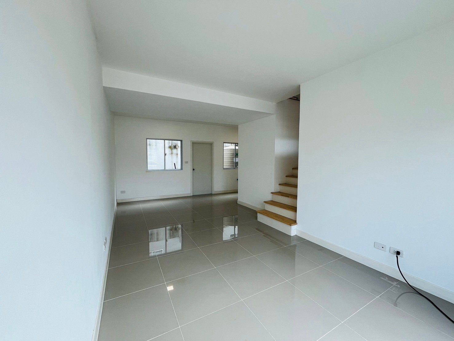For Sales : Thalang, 2-story townhouse, 3 Bedrooms 2 Bathrooms