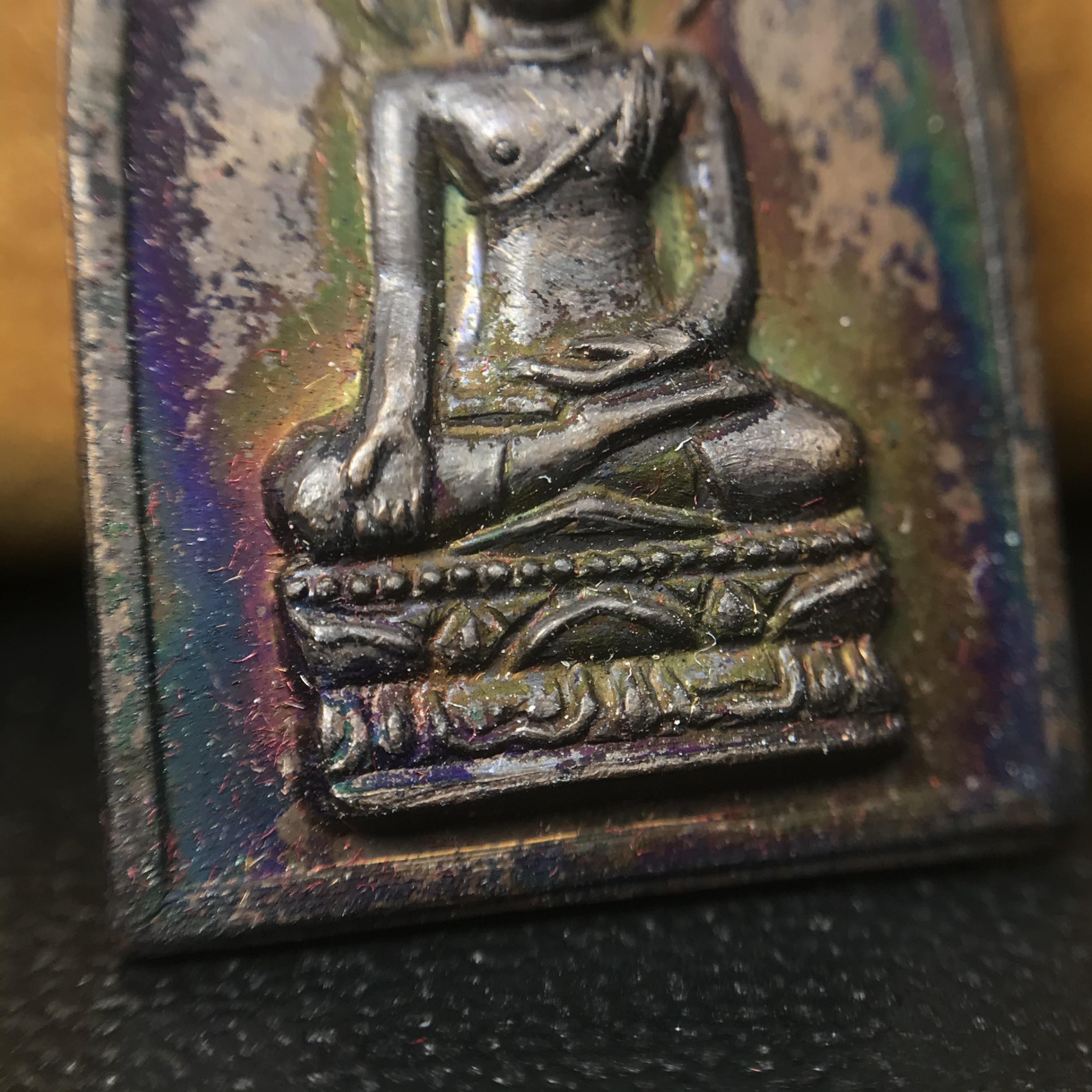 ชุดพระกริ่งไพรีพินาศ(รุ่นแรก สมเด็จพระญาณสังวร) เนื่องในพระบรมราชวโรกาสพระบาทสมเด็จพระเจ้าอยู่หัวรัชกาลที่9 เสด็จพระราชดำเนิน ในงานตัดลูกนิมิตสีมาอุโบสถ วัดเพชรวราราม จ.เพชรบูรณ์ ปี ๒๕๒๐ รุ่นเขาค้อ (ชุดกรรมการ ได้รับพระราชทาน พบเจอและหายากมากในปัจจุบัน)